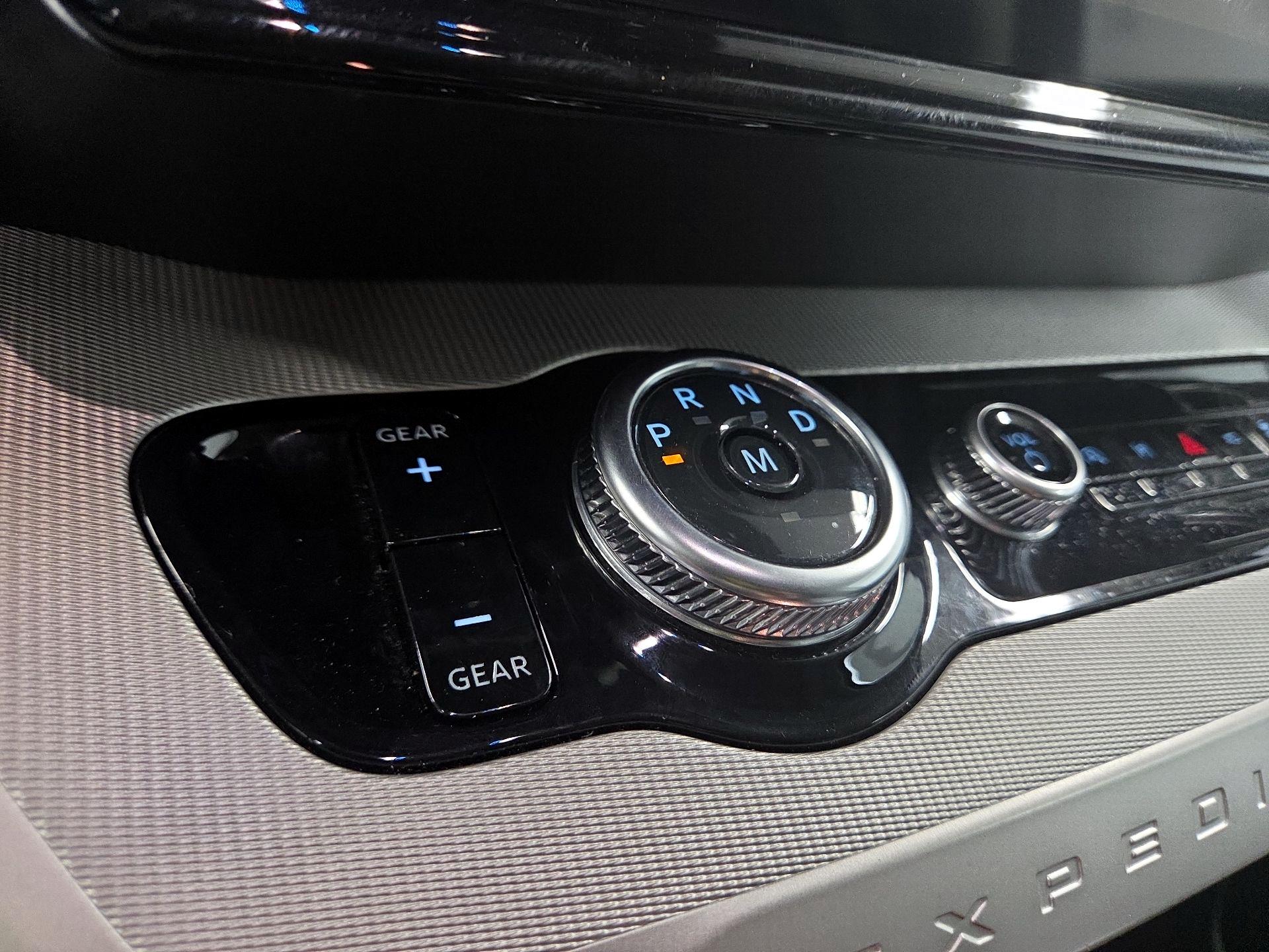 Thumbnail: 2025 Ford Expedition - 18