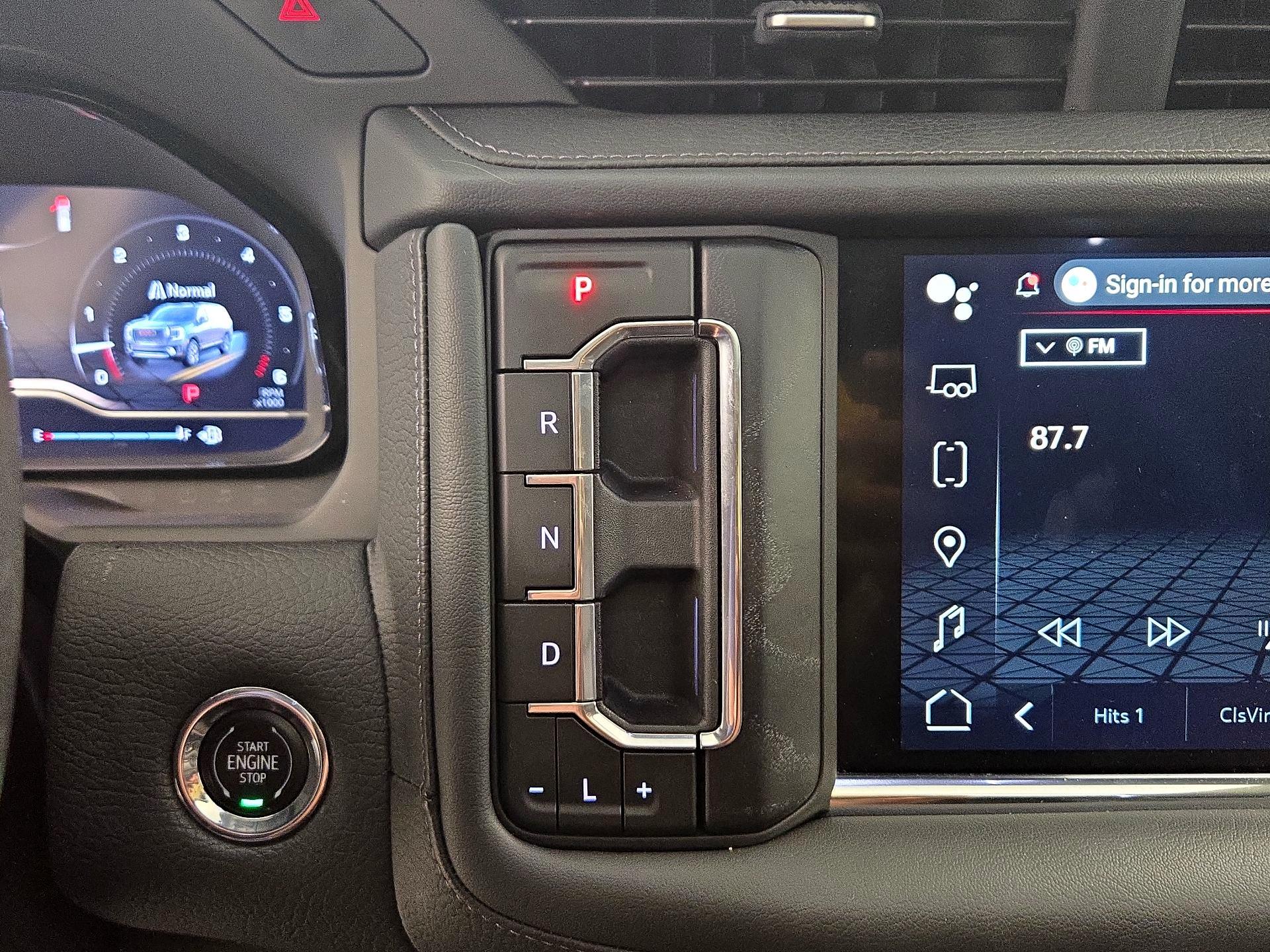 Thumbnail: 2023 GMC Yukon - 17