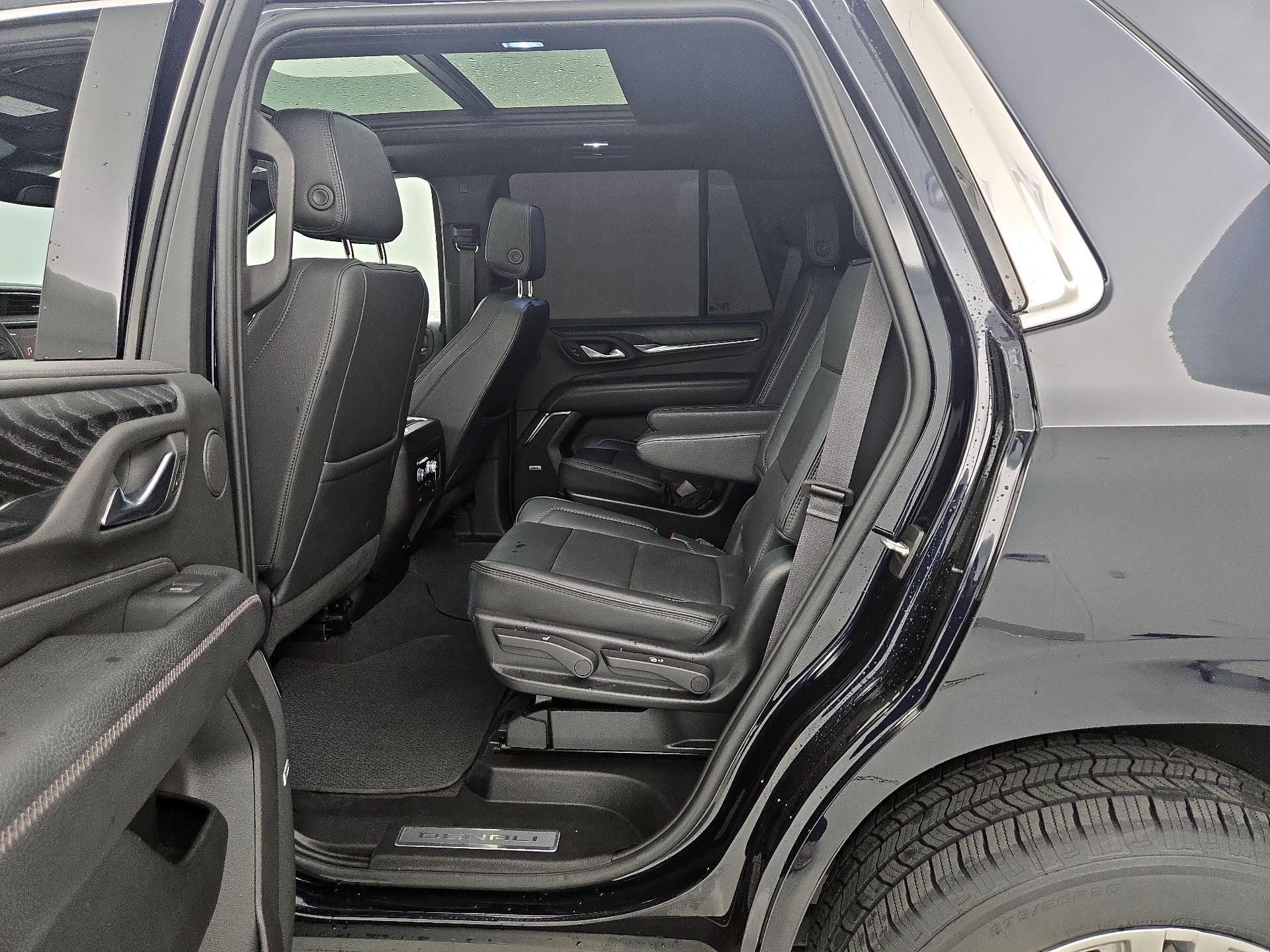Thumbnail: 2023 GMC Yukon - 20