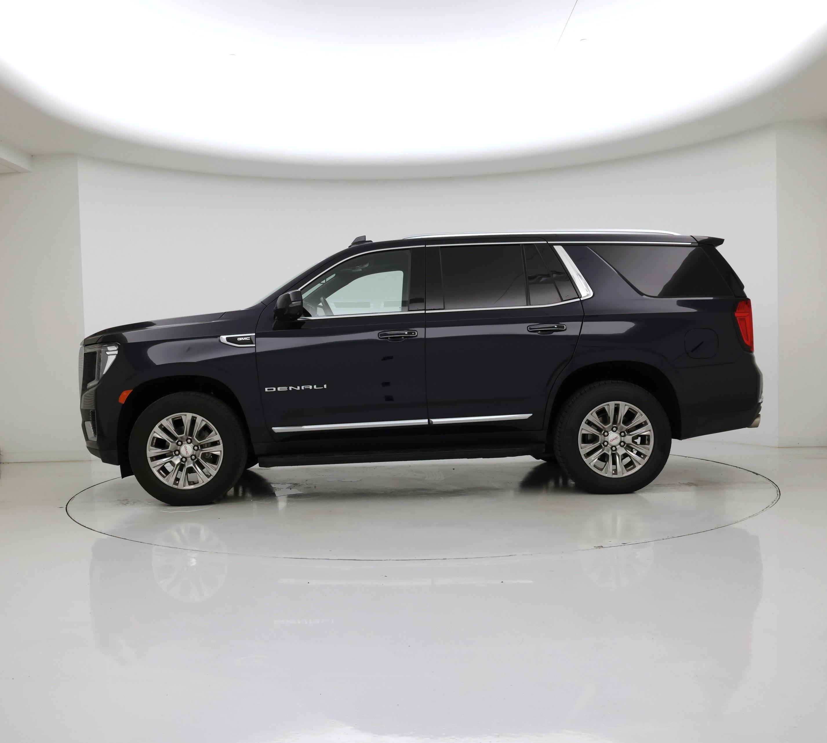 Thumbnail: 2023 GMC Yukon - 3