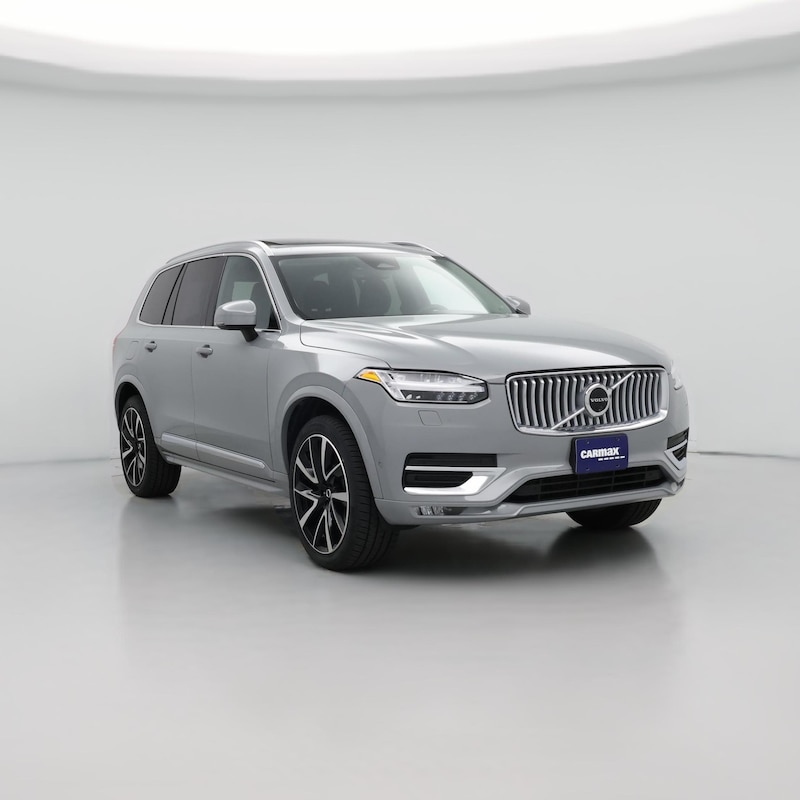 2025 Volvo XC90 B5 Plus
