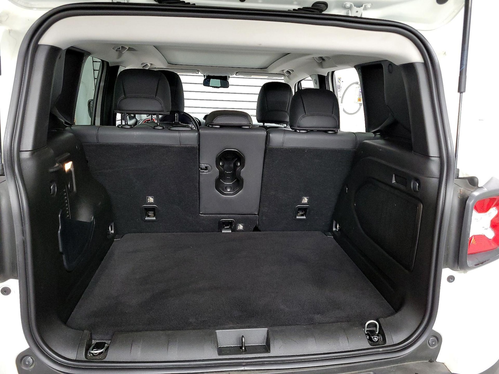2022 Jeep Renegade Trailhawk - Photo 17