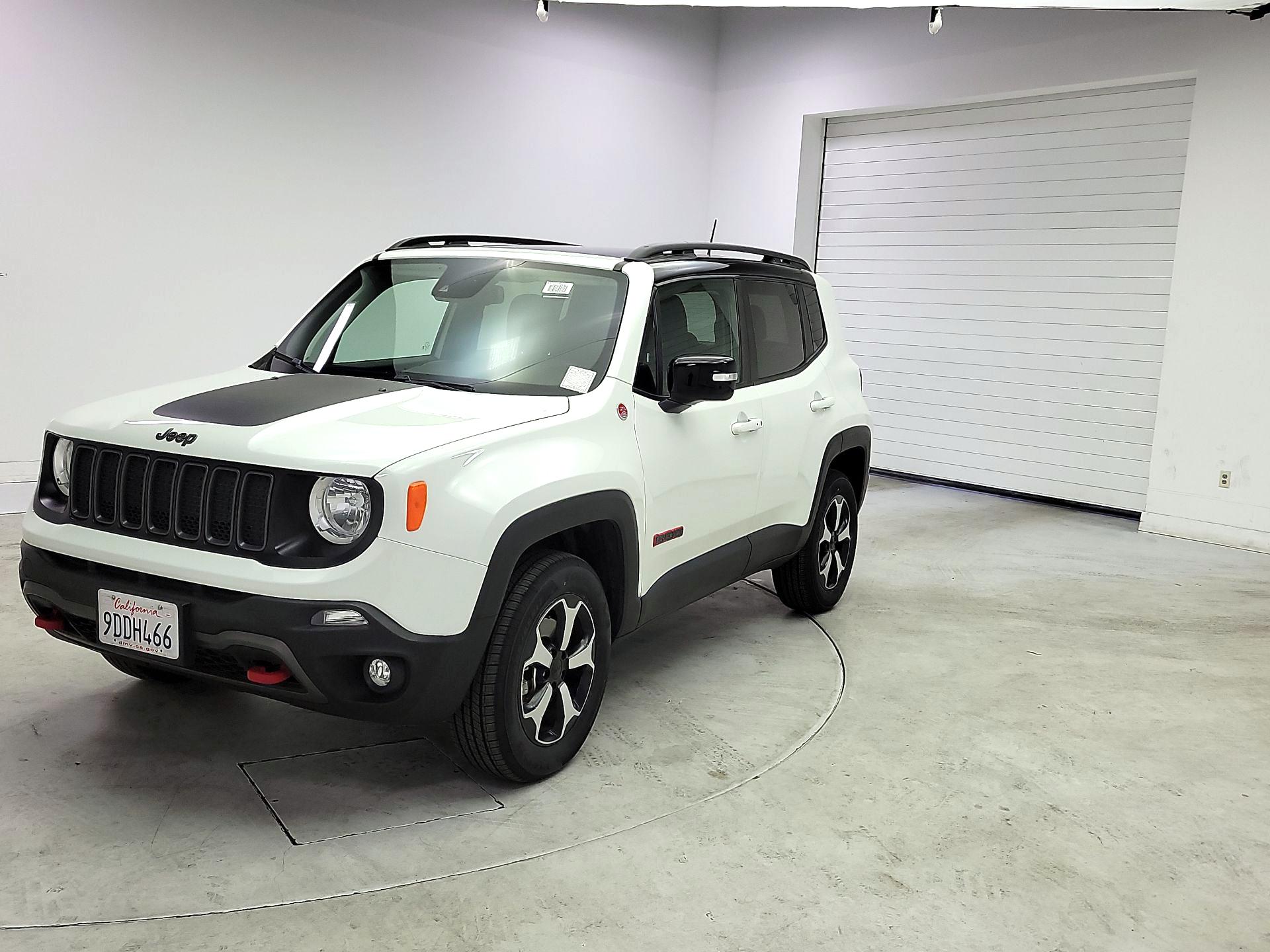 Thumbnail: 2022 Jeep Renegade - 3
