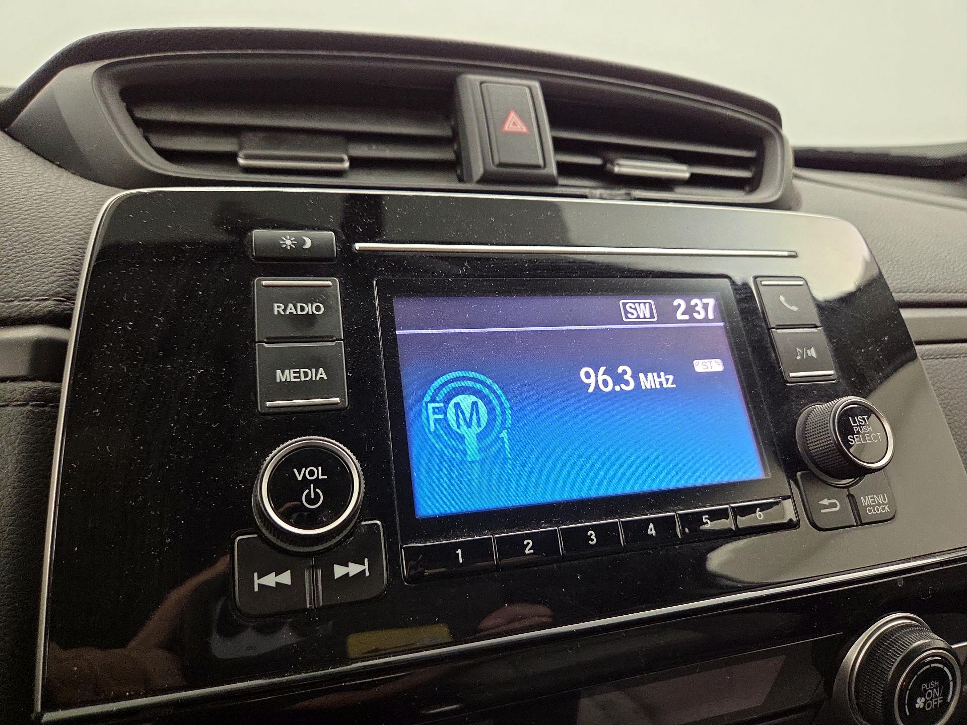 Thumbnail: 2019 Honda CR-V - 15