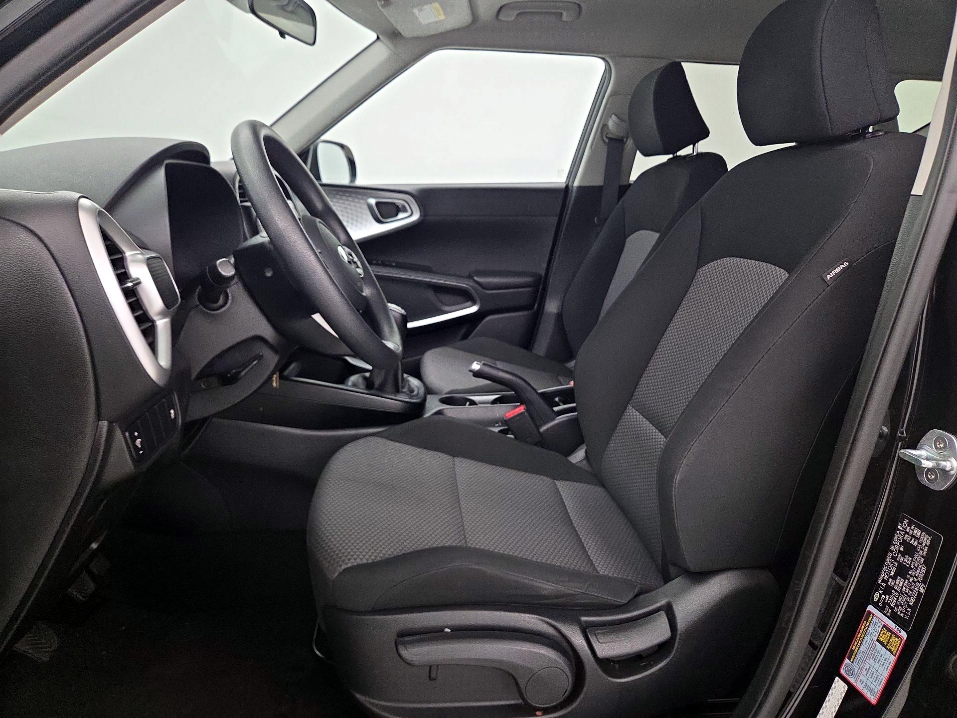 Thumbnail: 2020 Kia Soul - 11