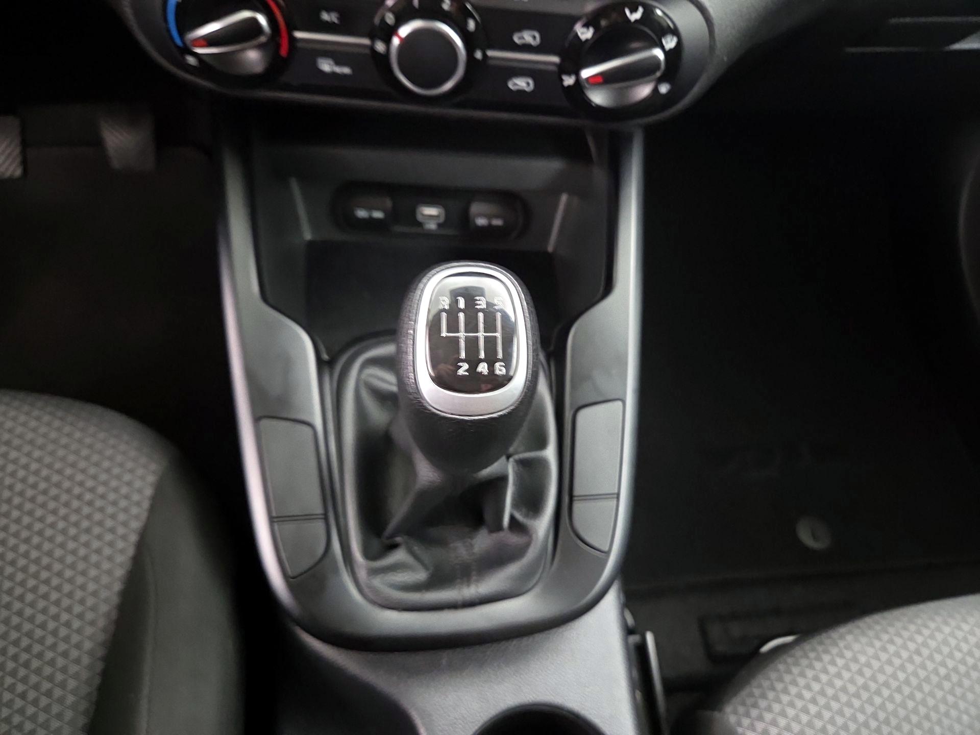 Thumbnail: 2020 Kia Soul - 17