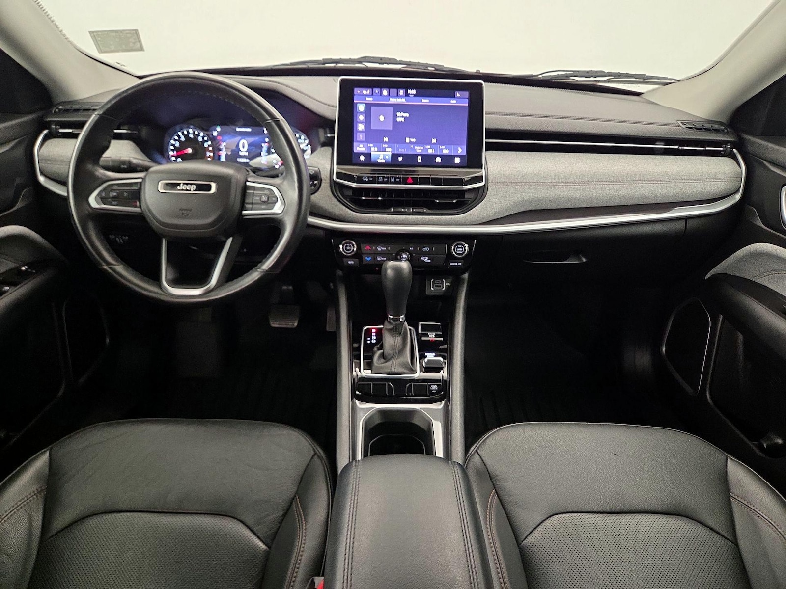2022 Jeep Compass Latitude Lux - Photo 10