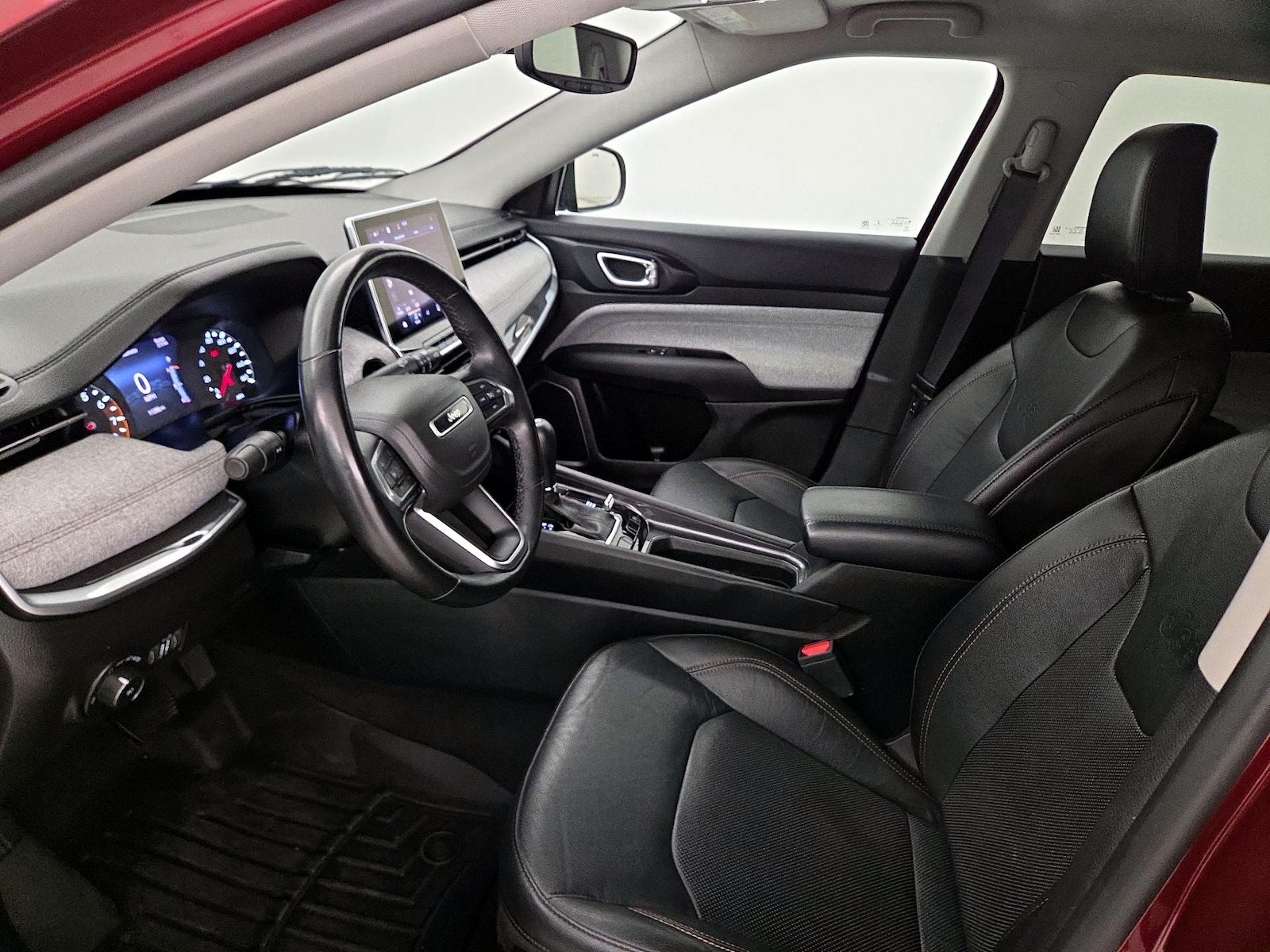 2022 Jeep Compass Latitude Lux - Photo 12