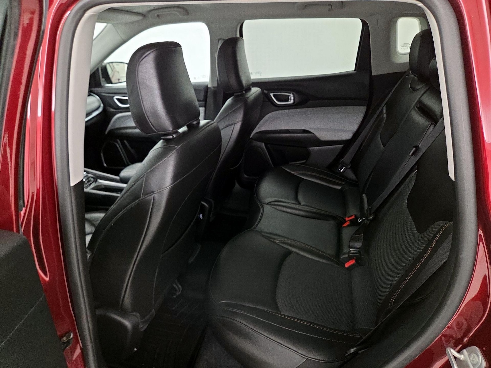 2022 Jeep Compass Latitude Lux - Photo 20