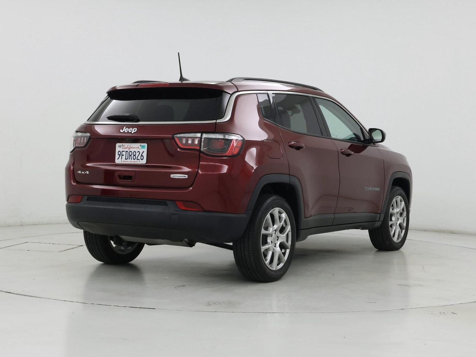 2022 Jeep Compass Latitude Lux - Photo 9