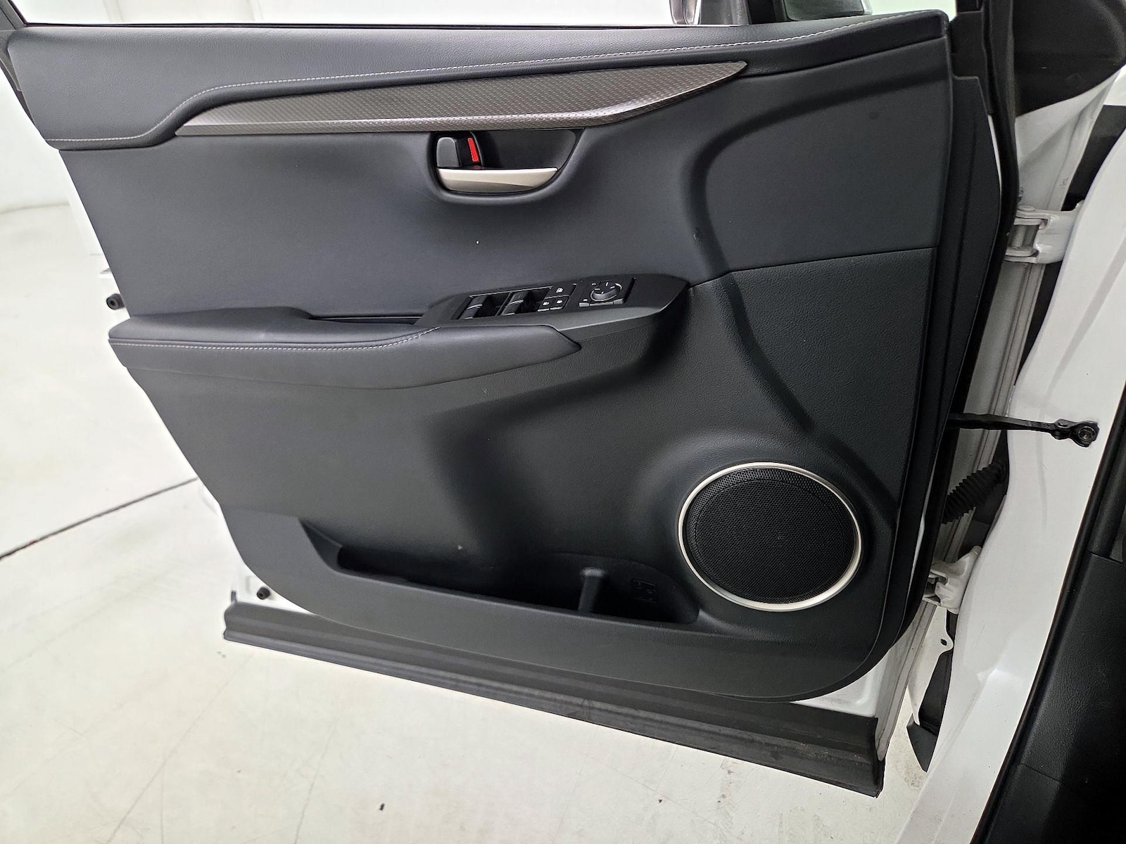 2017 Lexus NX 200t - Photo 13
