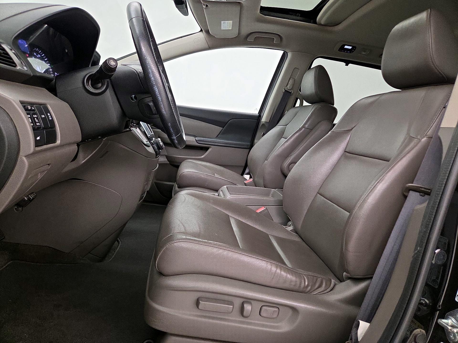 Thumbnail: 2014 Honda Odyssey - 11
