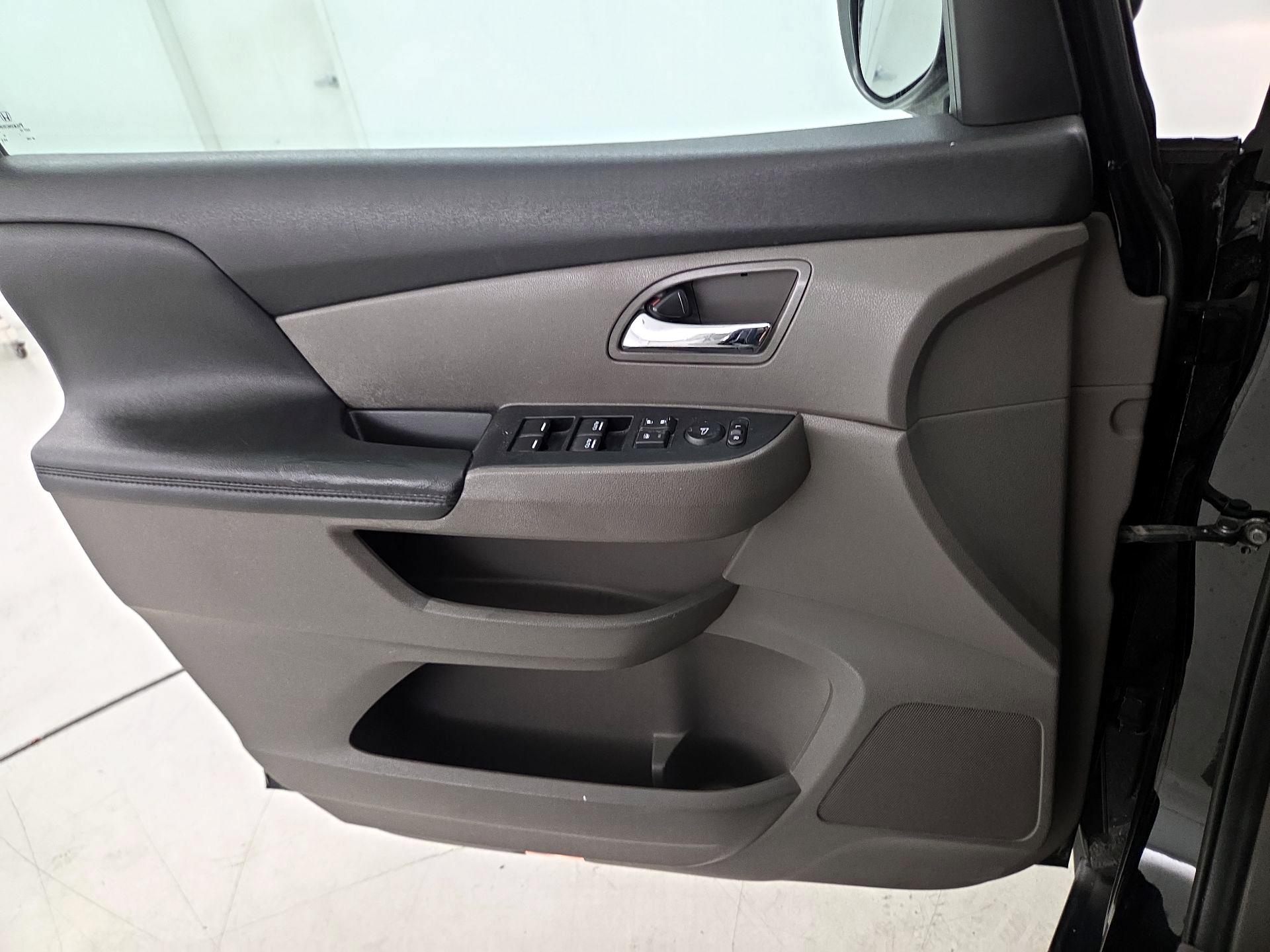 Thumbnail: 2014 Honda Odyssey - 12