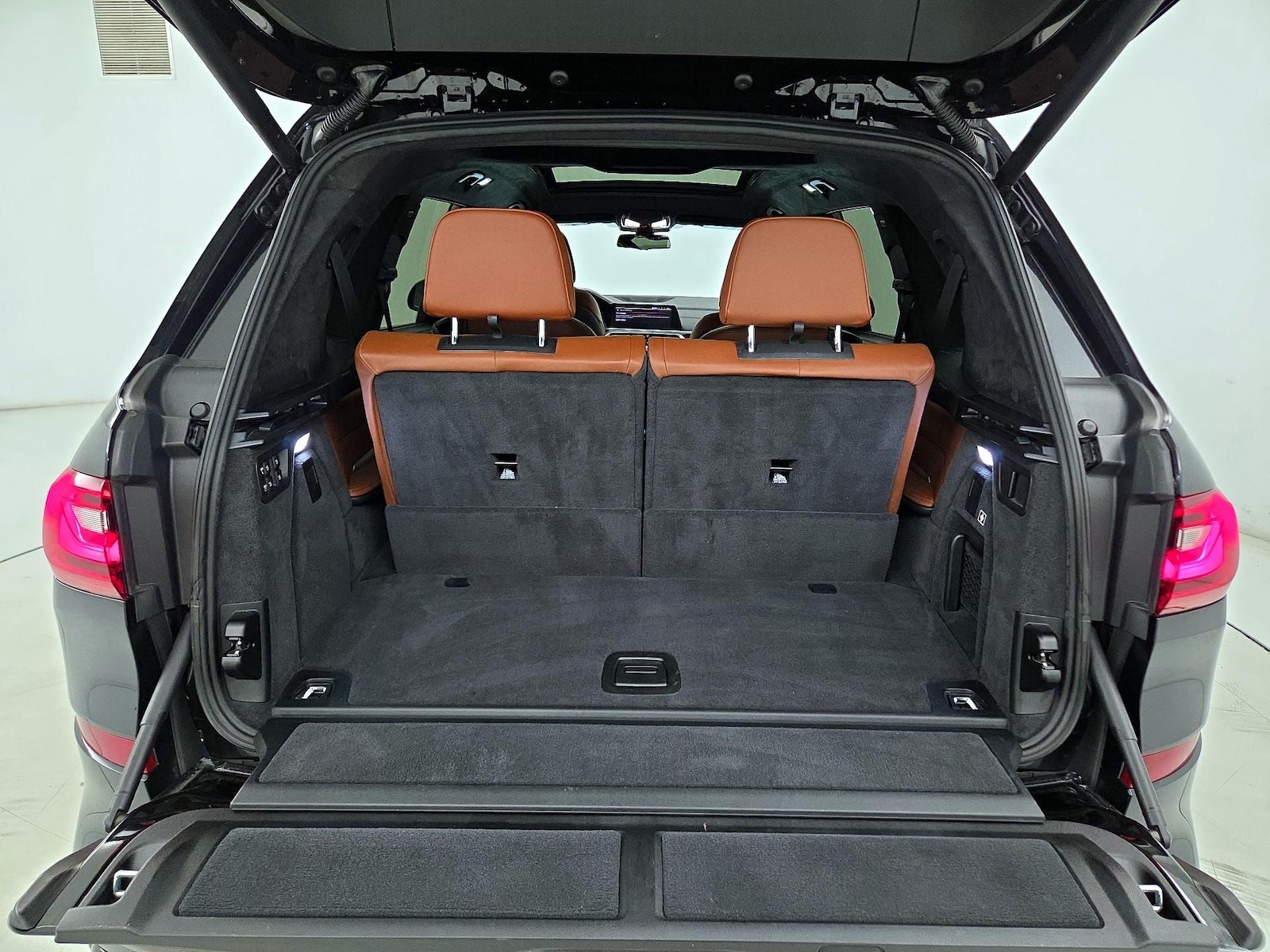 2019 BMW X7 50i - Photo 24