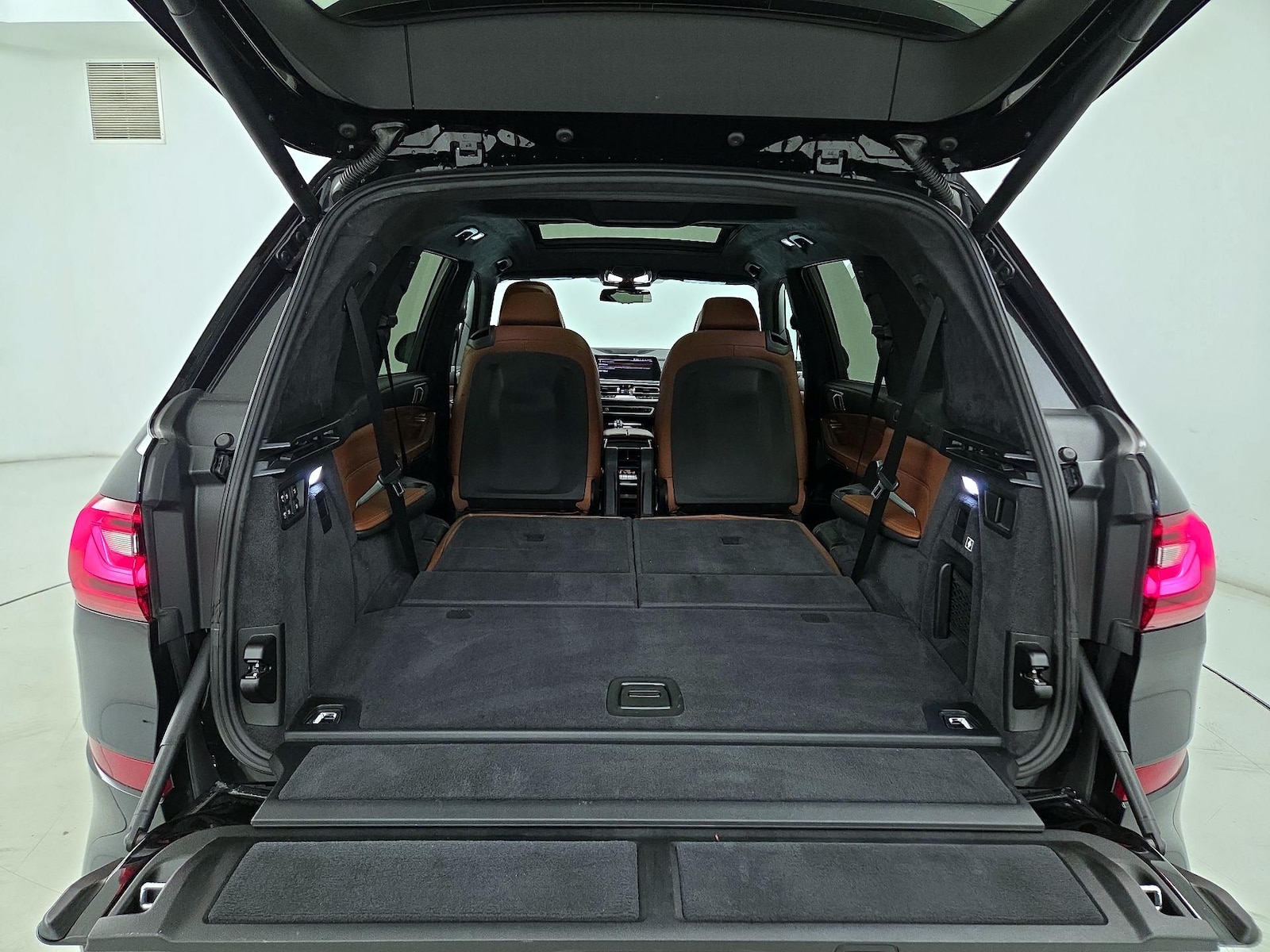 2019 BMW X7 50i - Photo 25