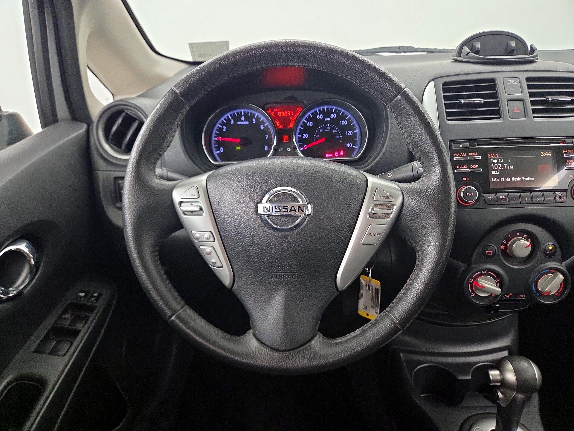 Thumbnail: 2014 Nissan Versa Note - 10