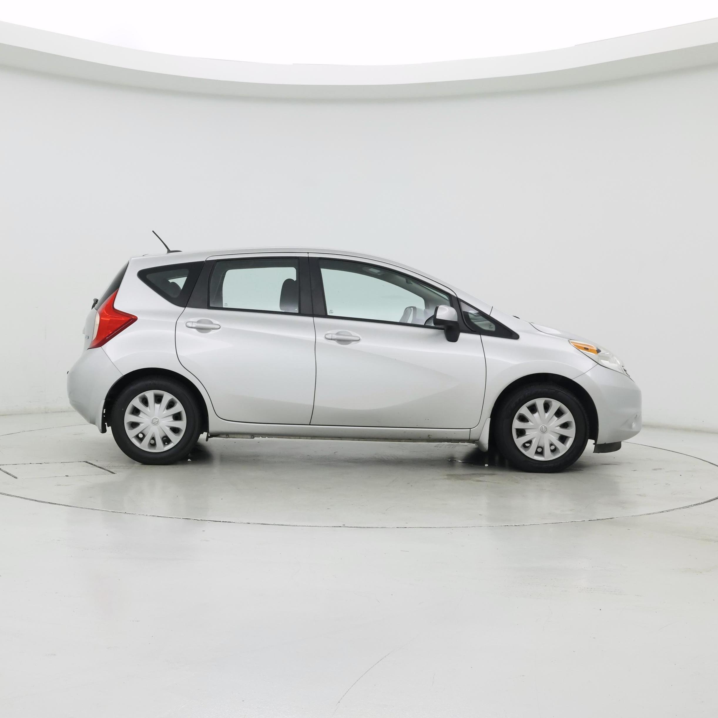 Thumbnail: 2014 Nissan Versa Note - 7