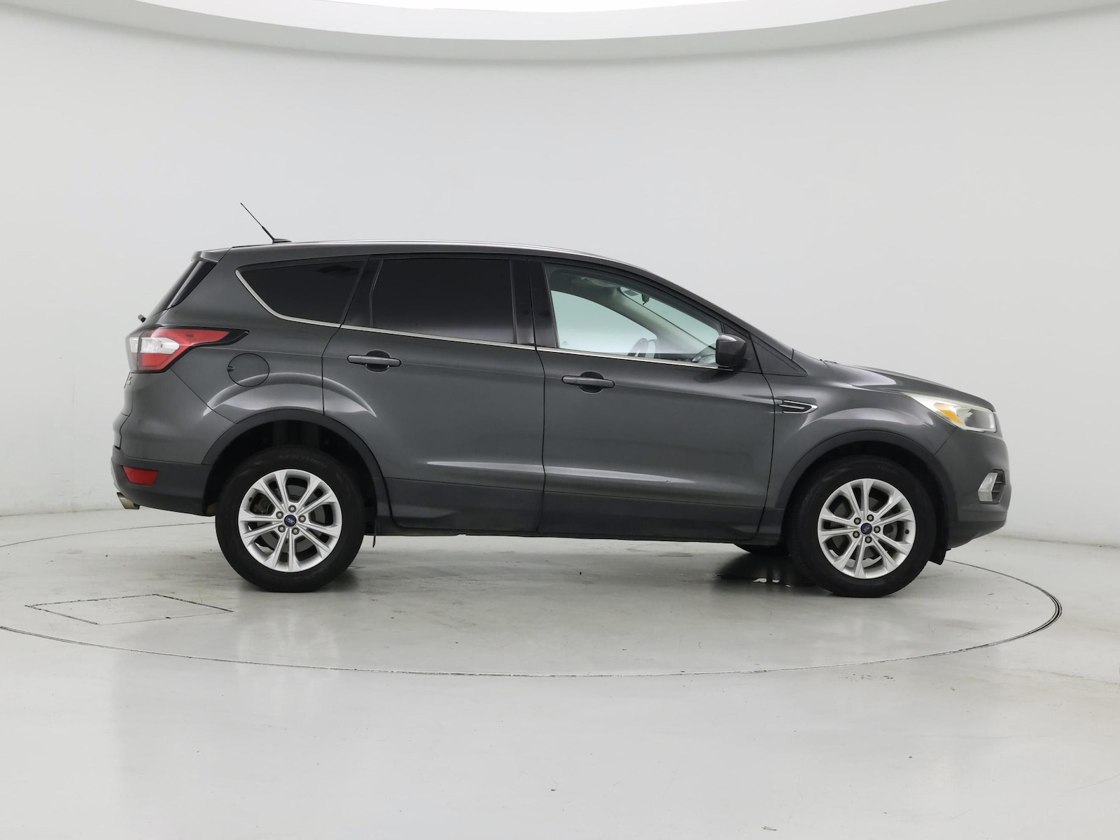 2017 Ford Escape SE - Photo 8