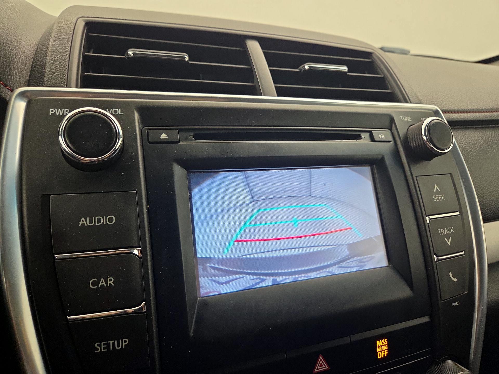 Thumbnail: 2015 Toyota Camry - 14