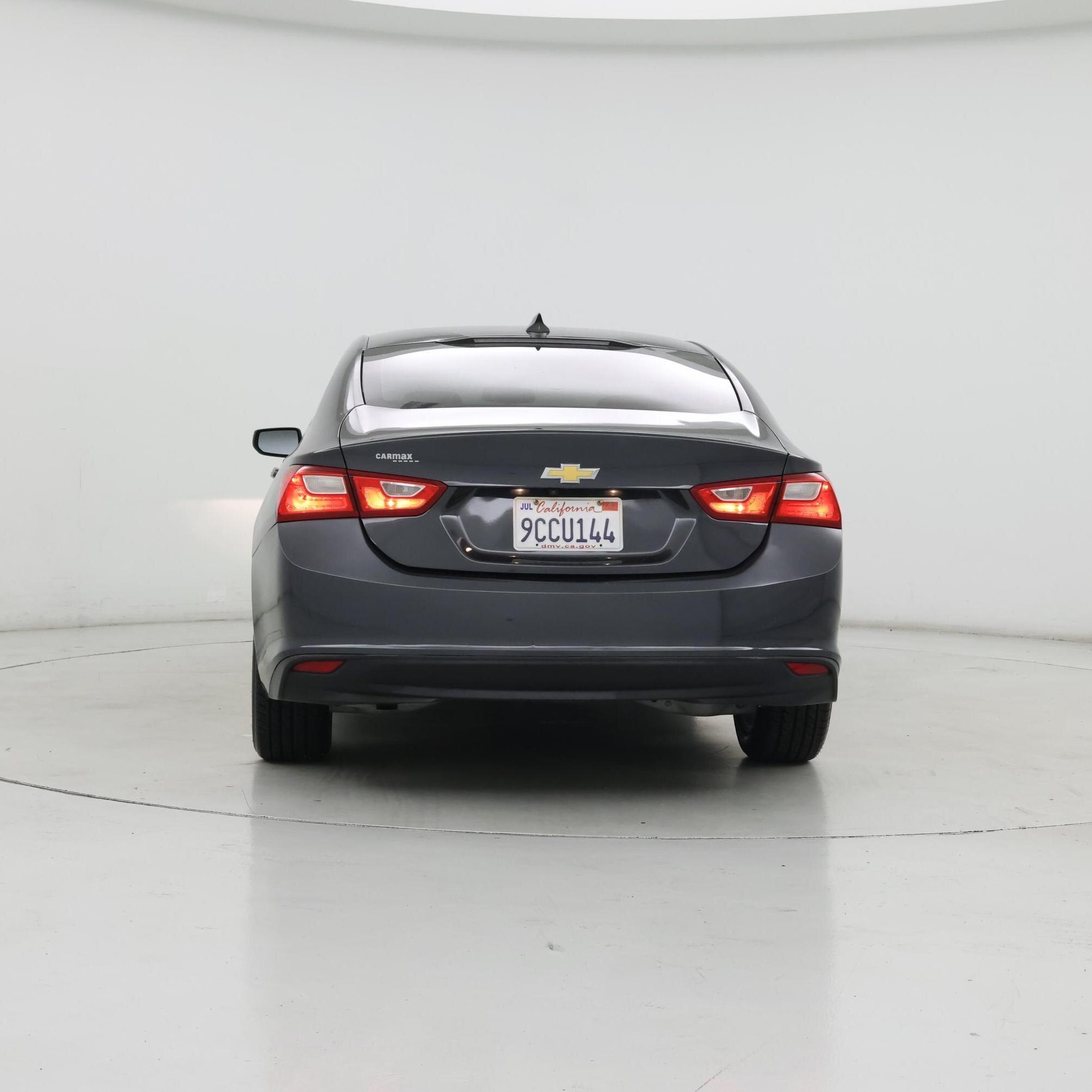 Thumbnail: 2018 Chevrolet Malibu - 6