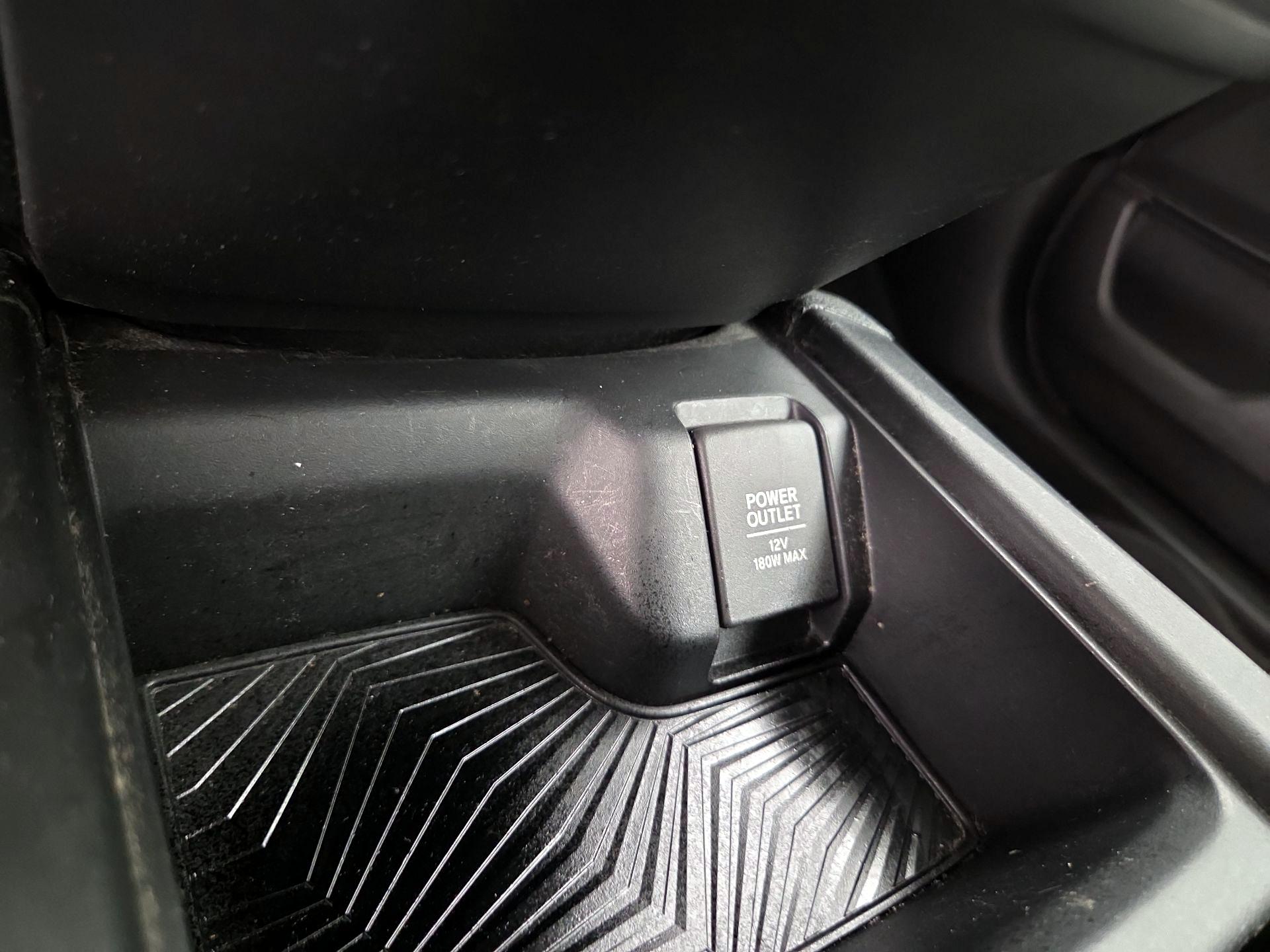 Thumbnail: 2017 Honda CR-V - 18
