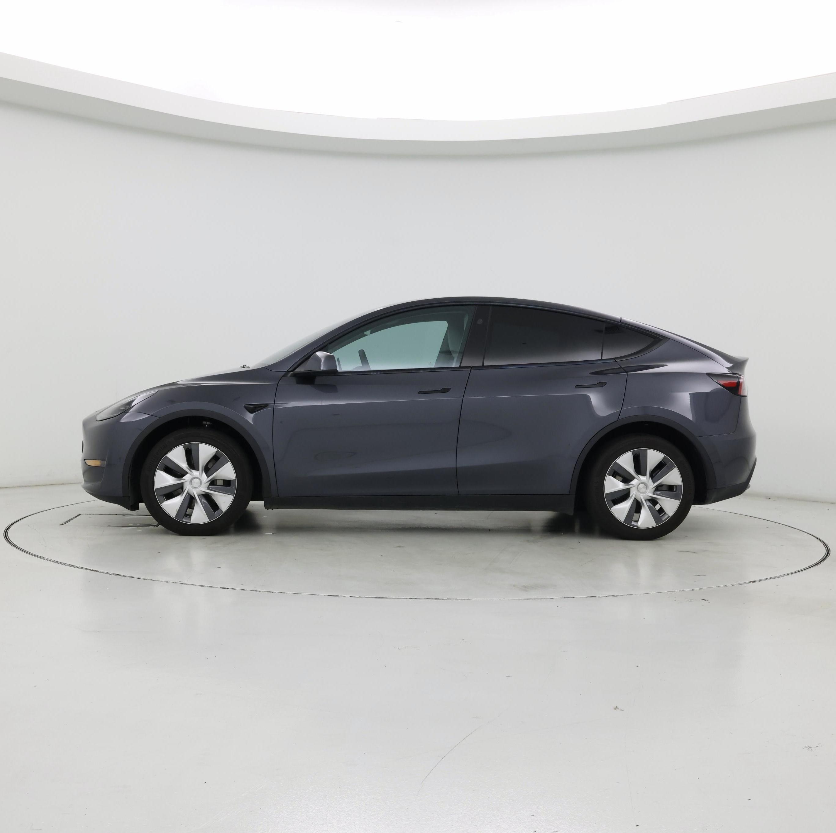 Thumbnail: 2023 Tesla Model Y - 3