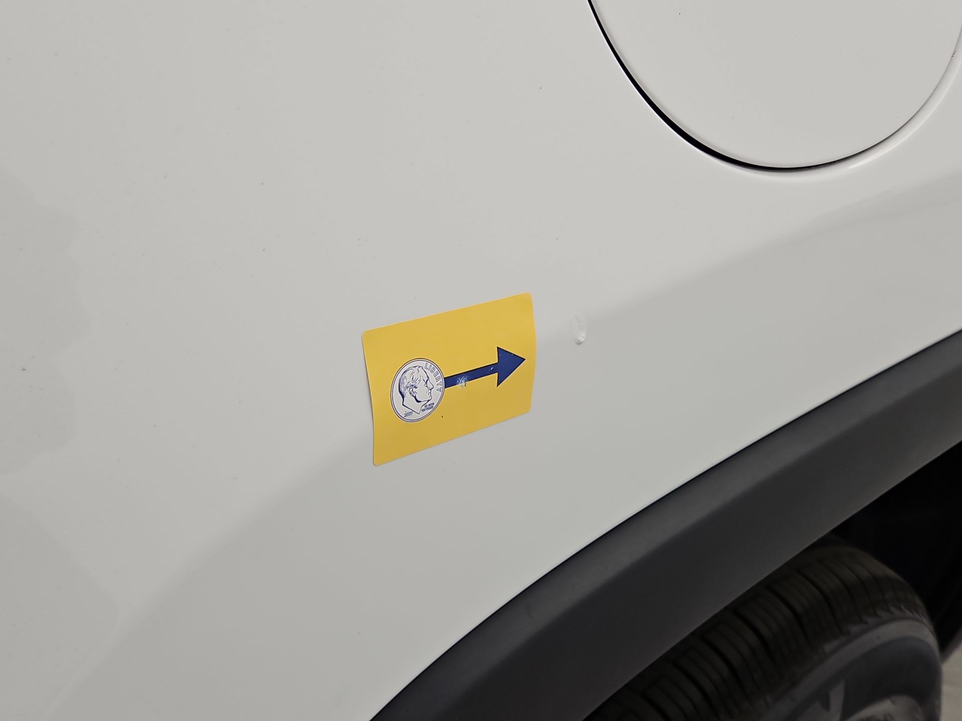 Thumbnail: 2021 Jeep Cherokee - 20