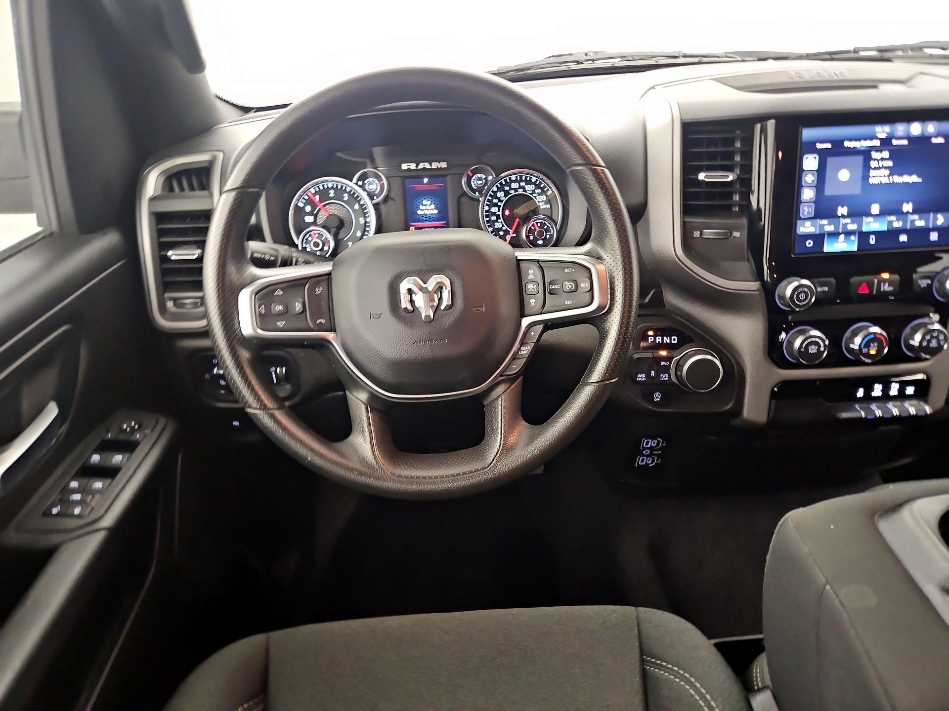 Thumbnail: 2025 RAM 1500 - 10