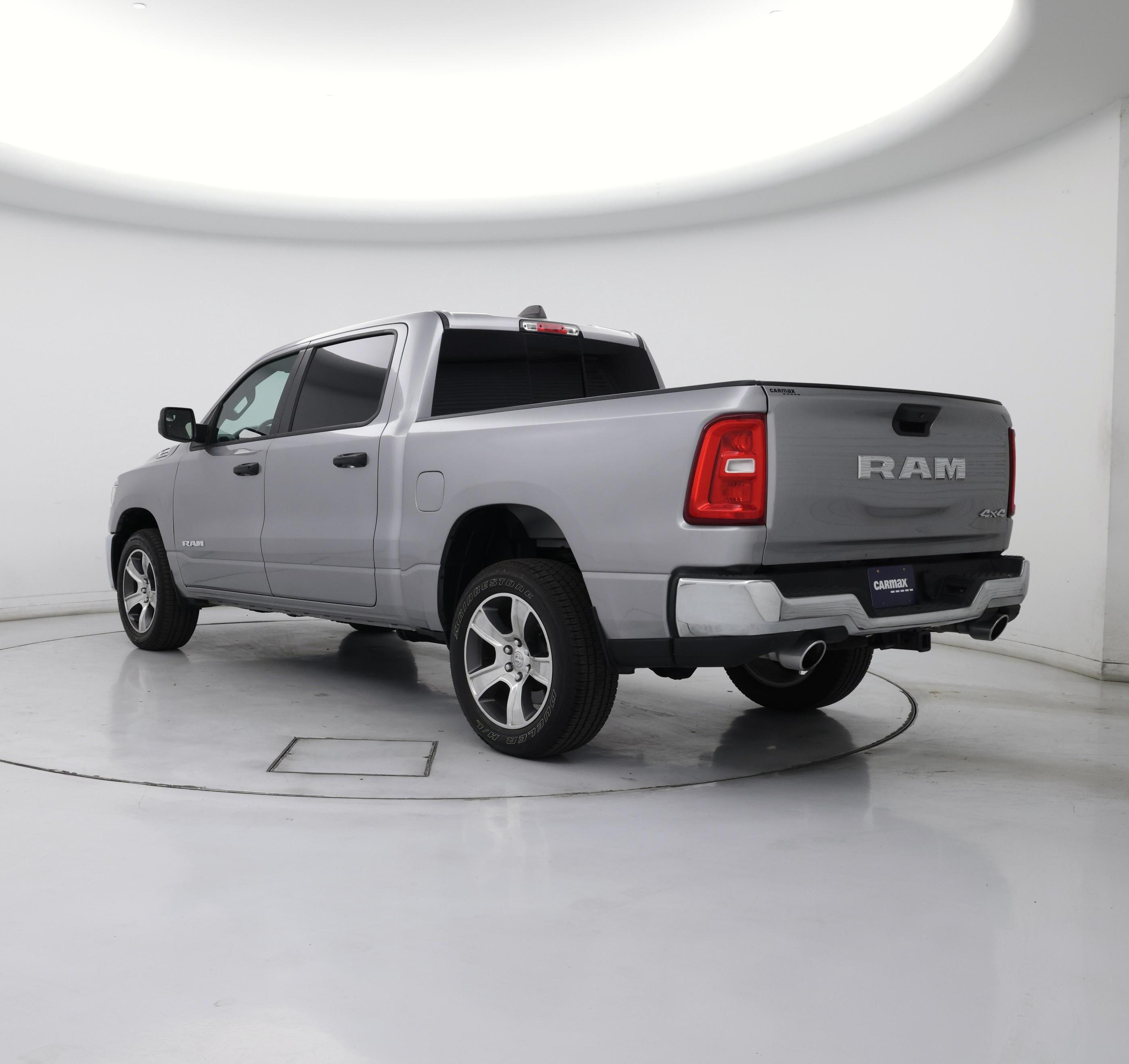 Thumbnail: 2025 RAM 1500 - 2