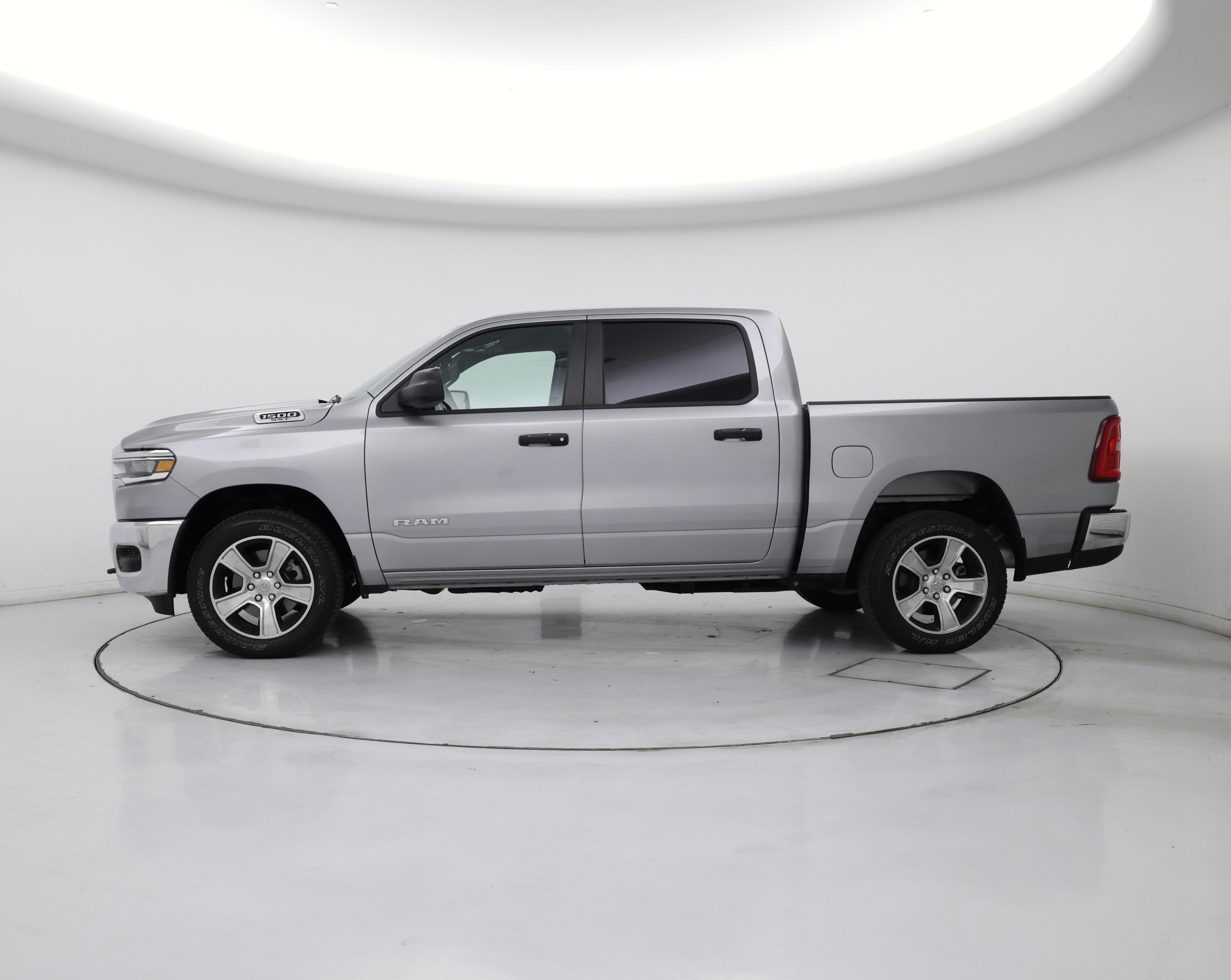 Thumbnail: 2025 RAM 1500 - 3