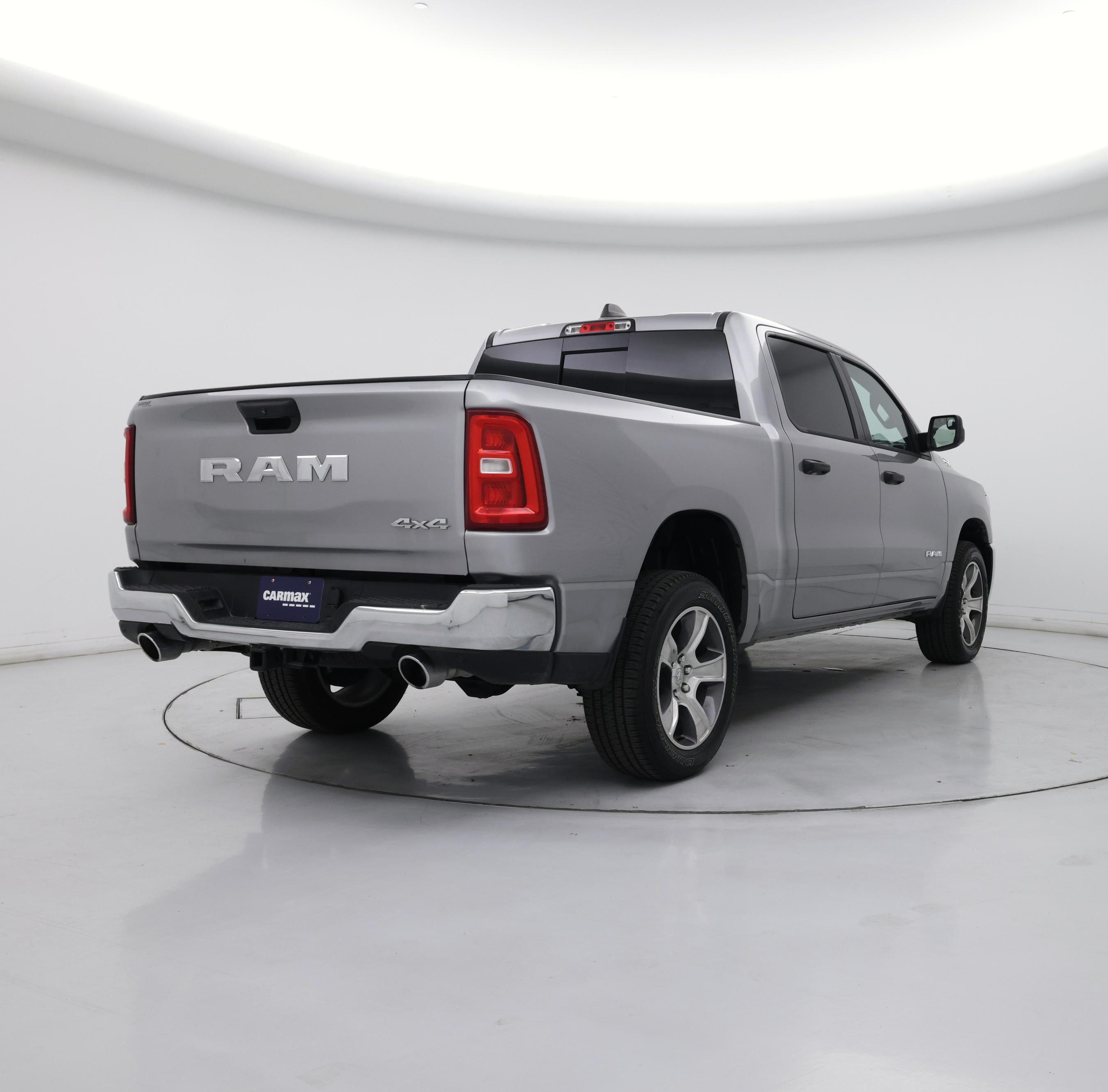 Thumbnail: 2025 RAM 1500 - 8