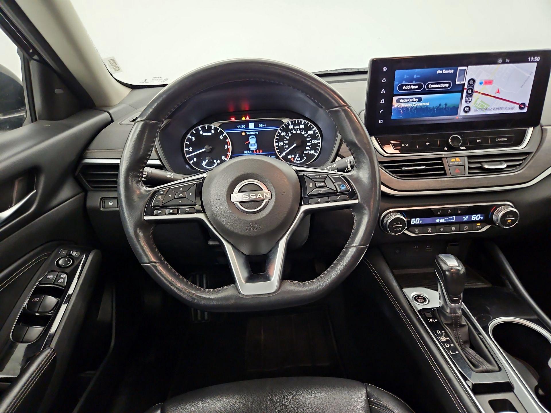 Thumbnail: 2023 Nissan Altima - 10