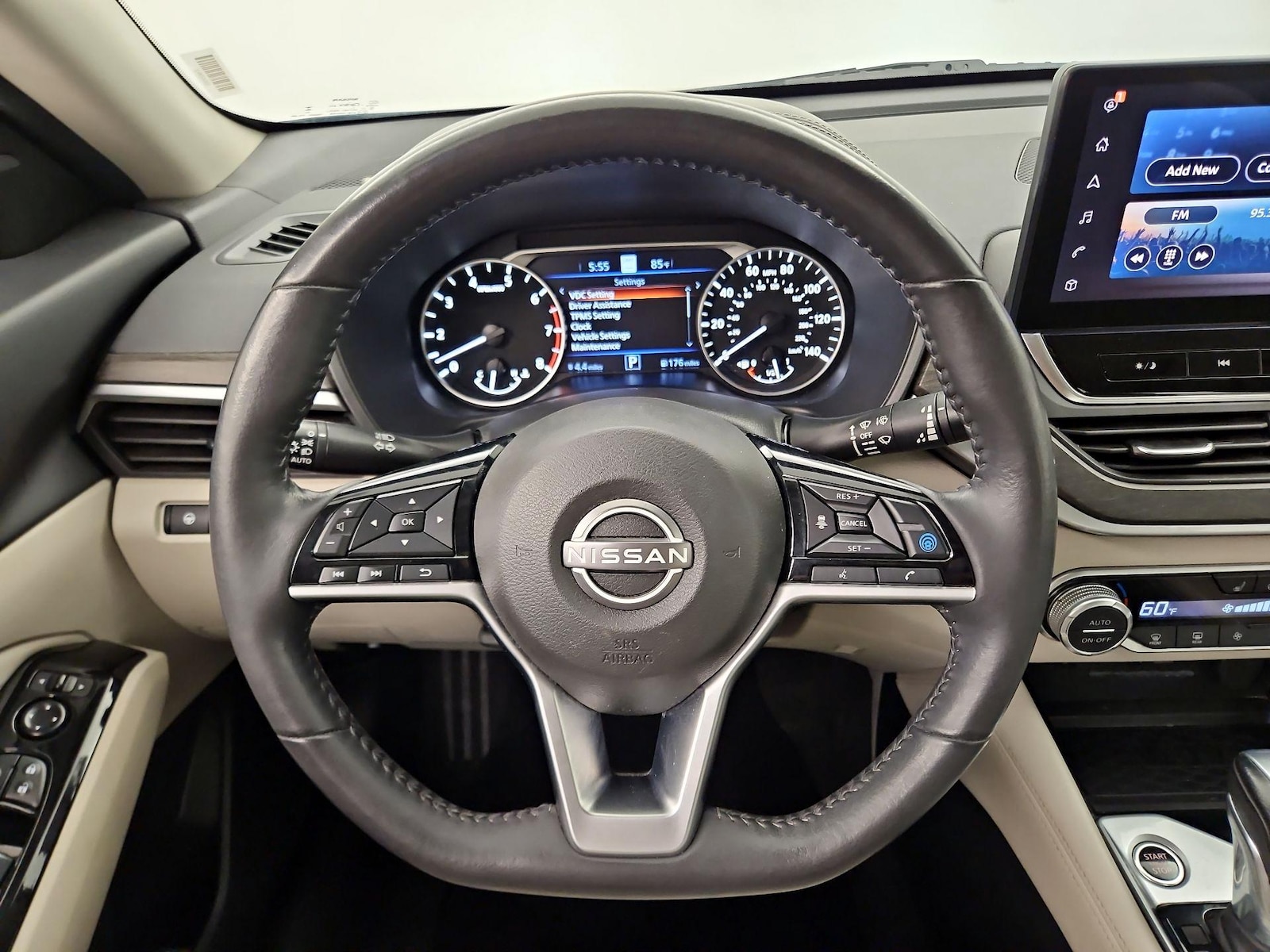 2023 Nissan Altima SL - Photo 11