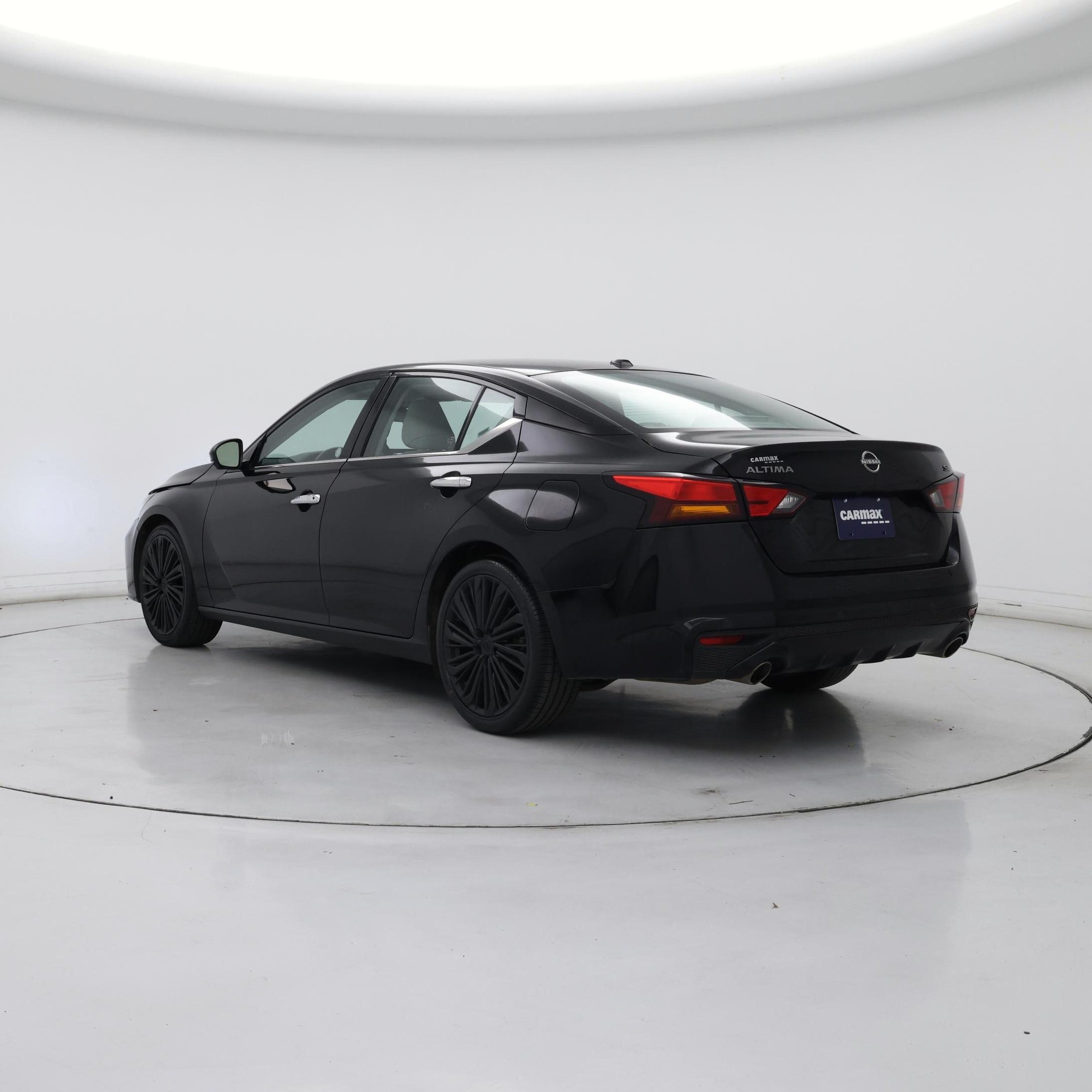Thumbnail: 2023 Nissan Altima - 2