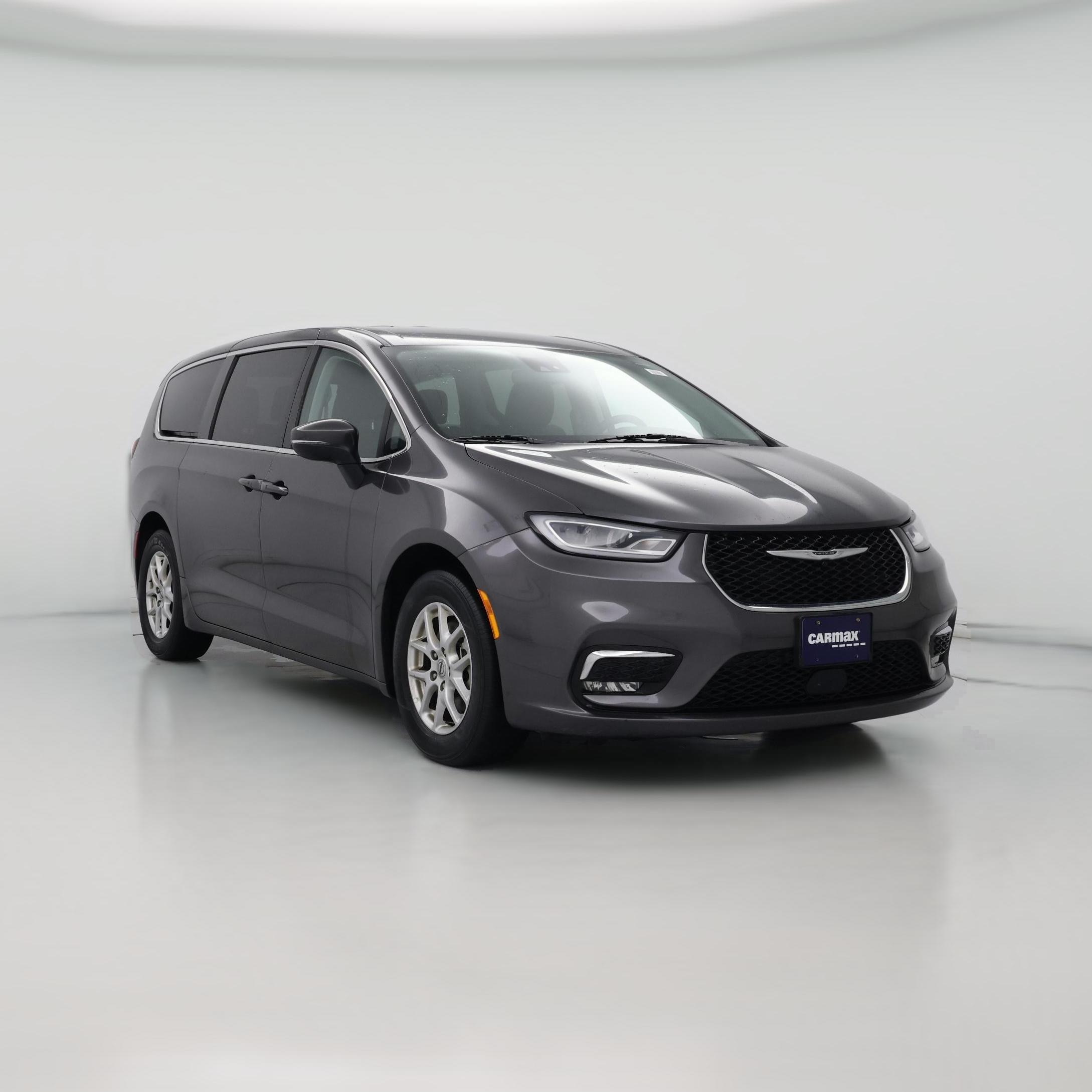 Thumbnail: 2023 Chrysler Pacifica - 1