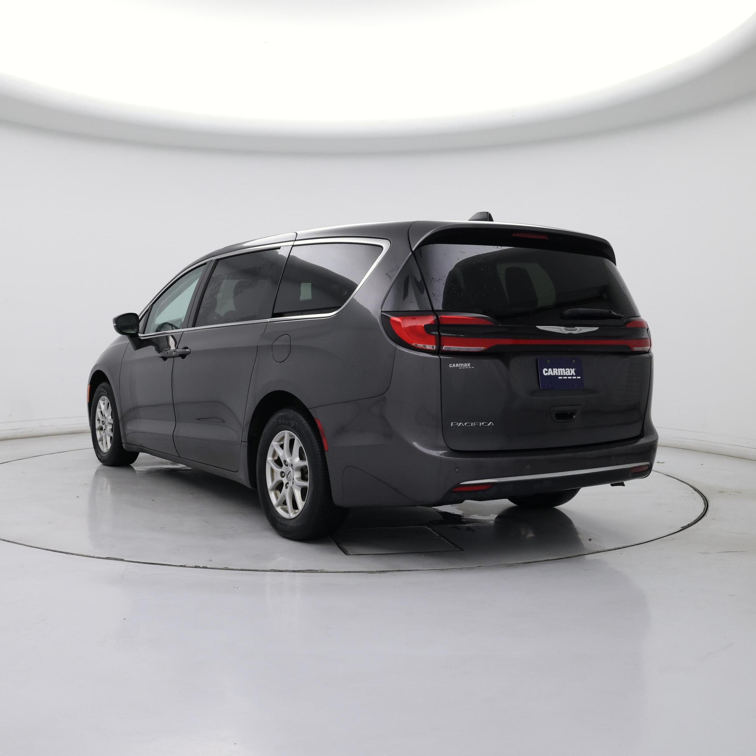 Thumbnail: 2023 Chrysler Pacifica - 2