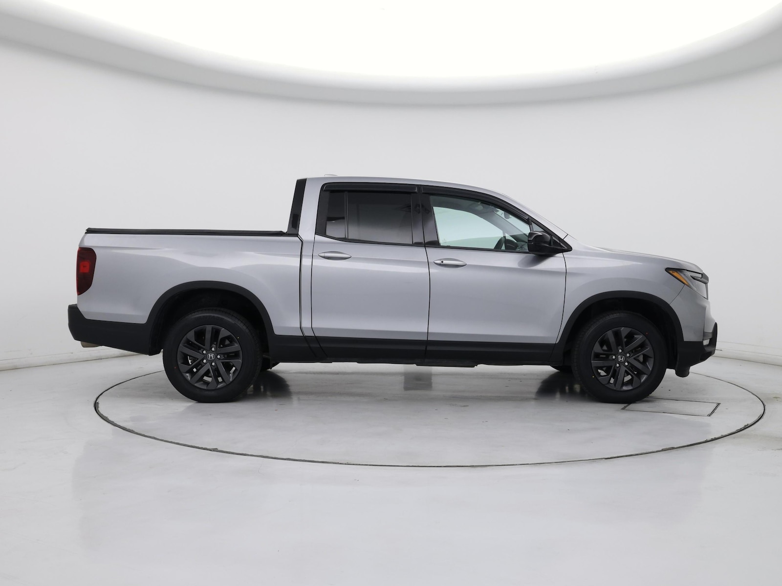 2023 Honda Ridgeline Sport - Photo 8