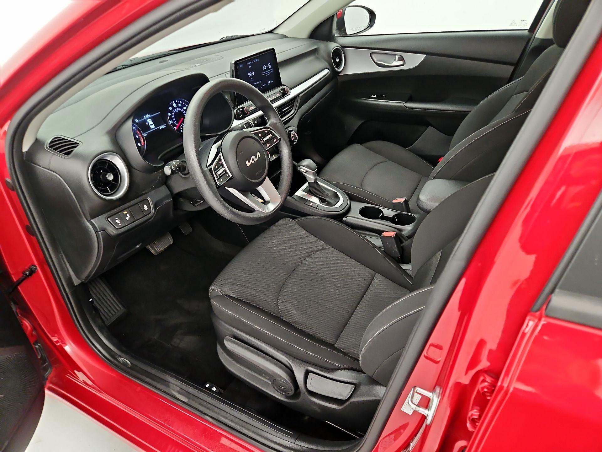 Thumbnail: 2023 Kia Forte - 11