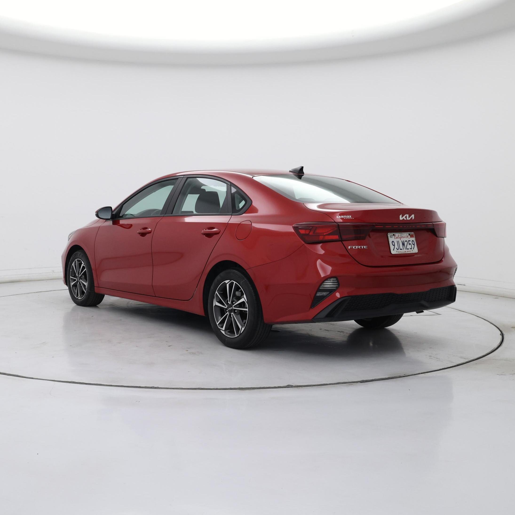 Thumbnail: 2023 Kia Forte - 2