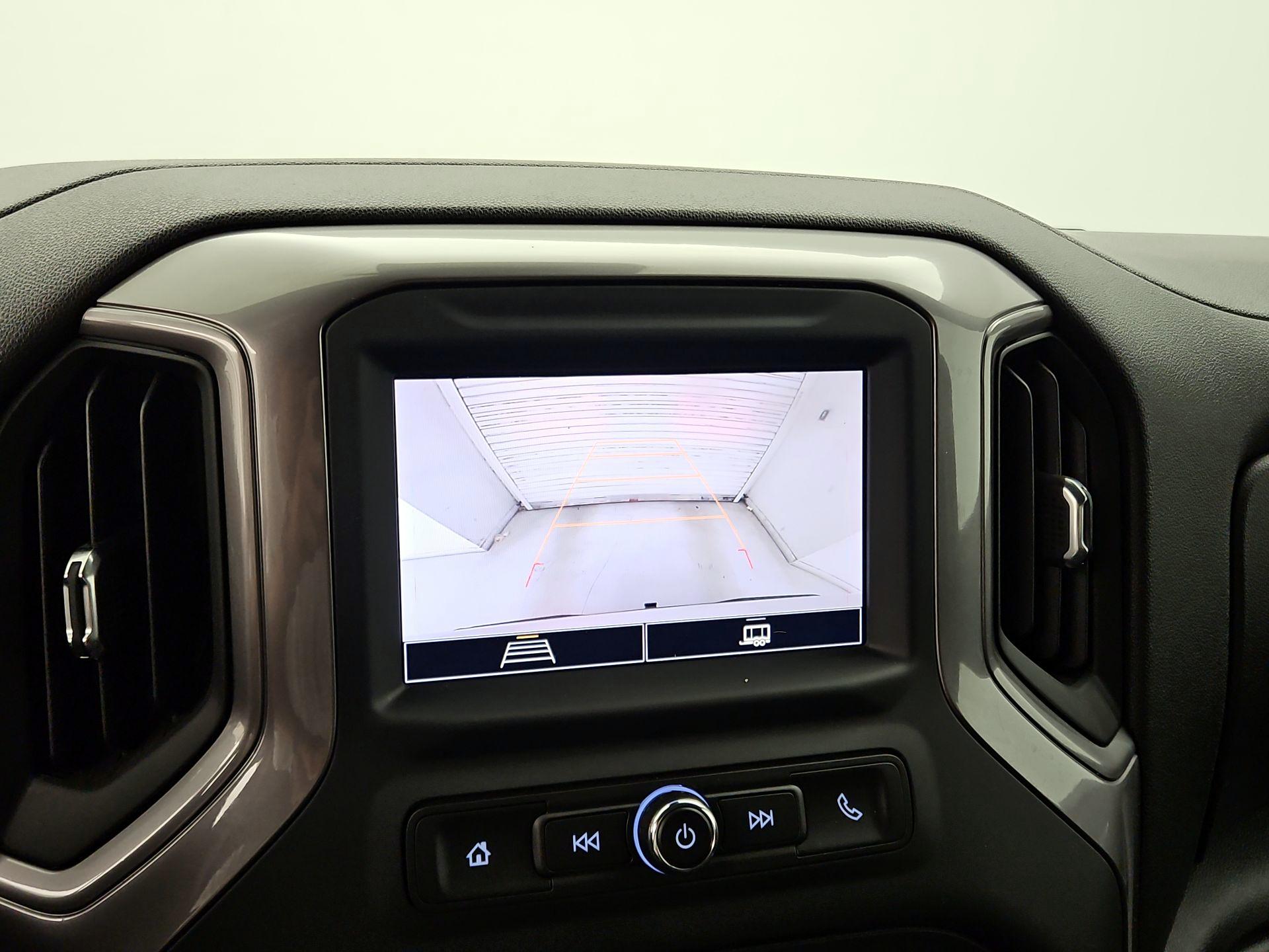 Thumbnail: 2022 Chevrolet Silverado 1500 - 14