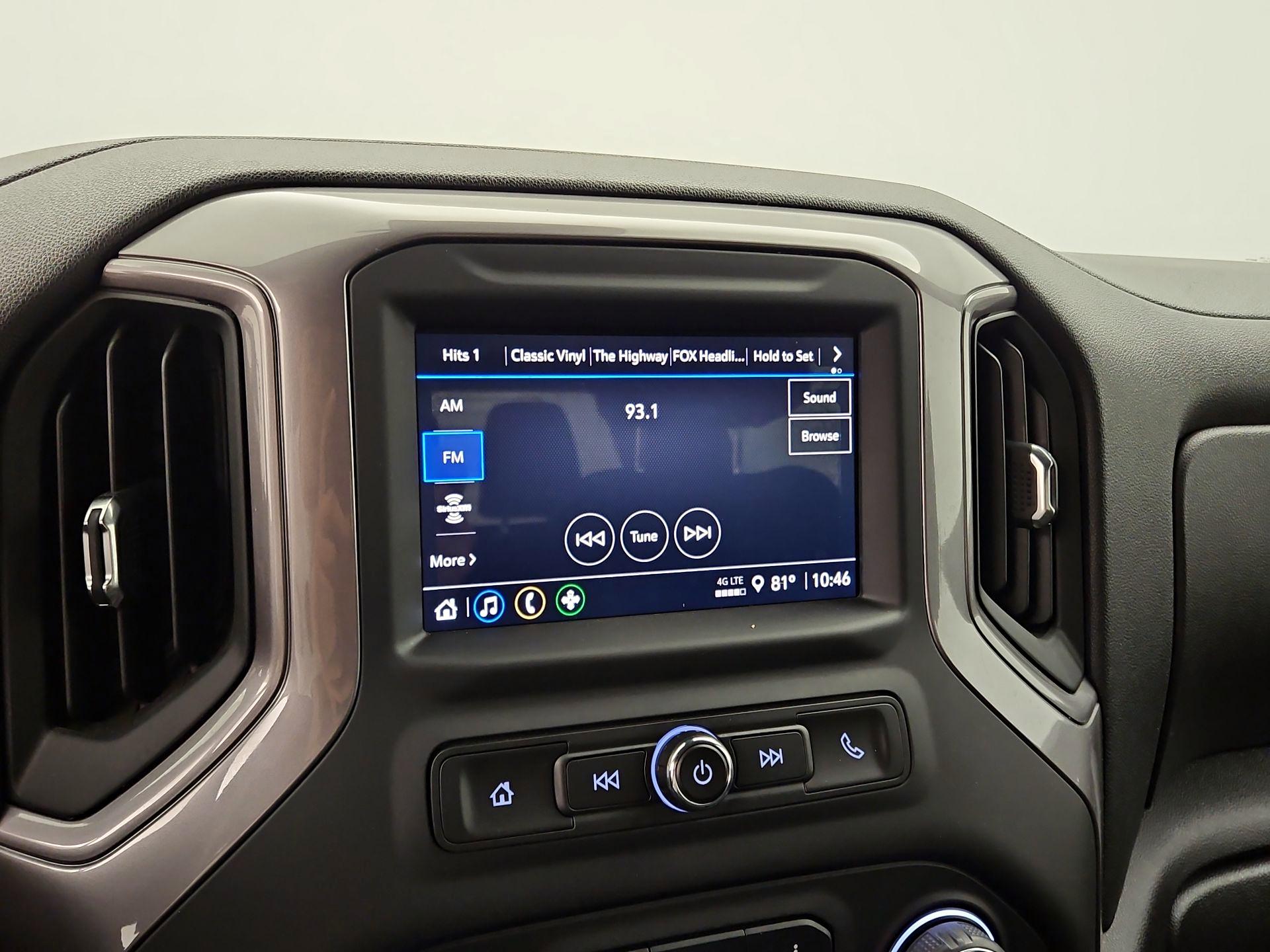 Thumbnail: 2022 Chevrolet Silverado 1500 - 15