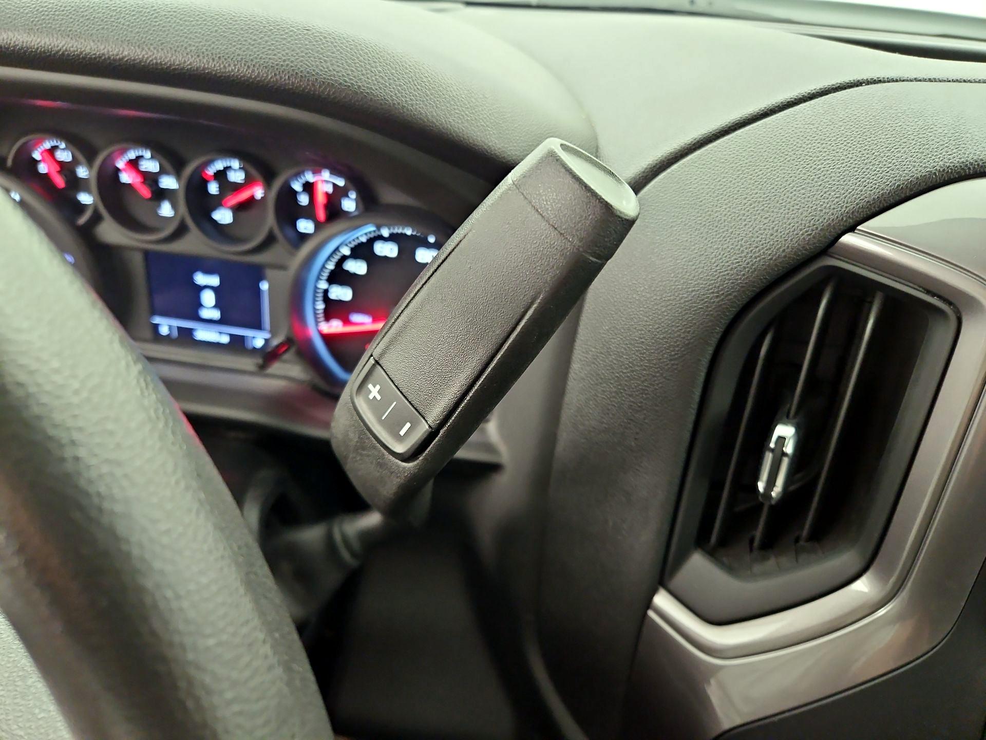 Thumbnail: 2022 Chevrolet Silverado 1500 - 17