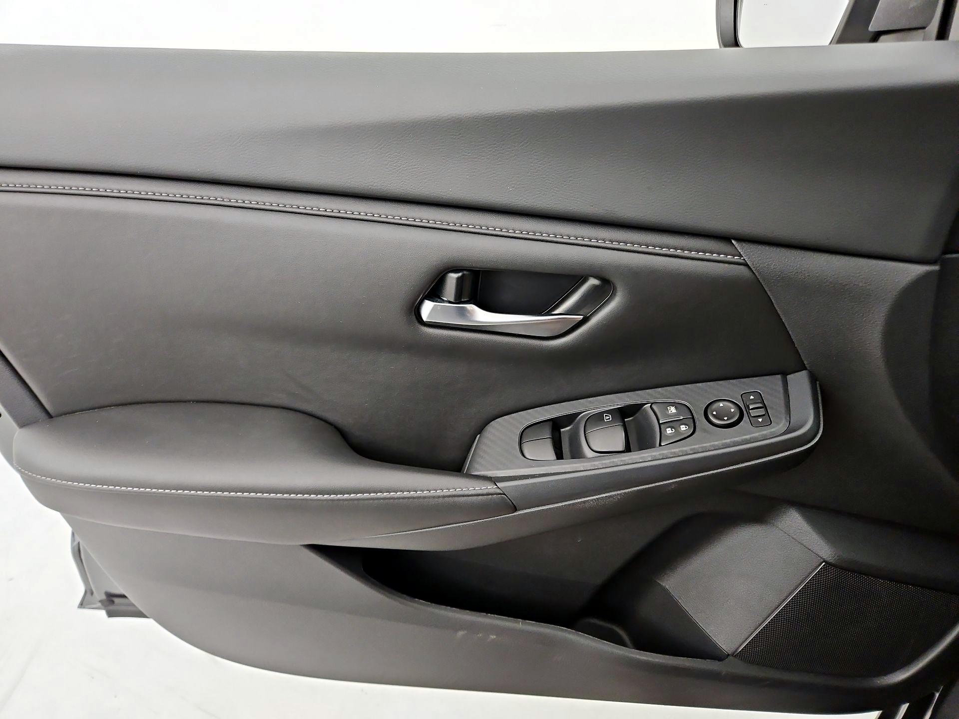Thumbnail: 2025 Nissan Sentra - 12