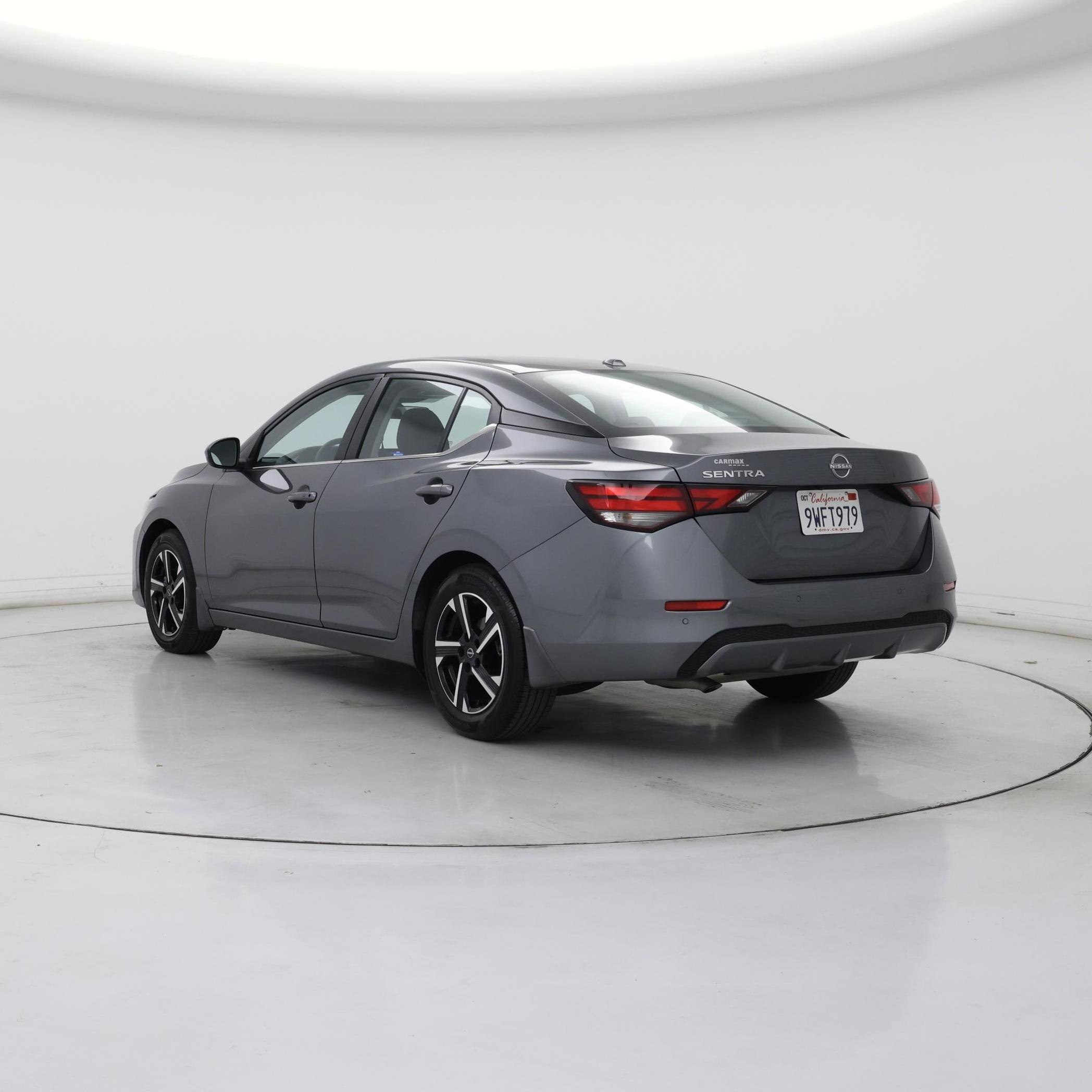 Thumbnail: 2025 Nissan Sentra - 2