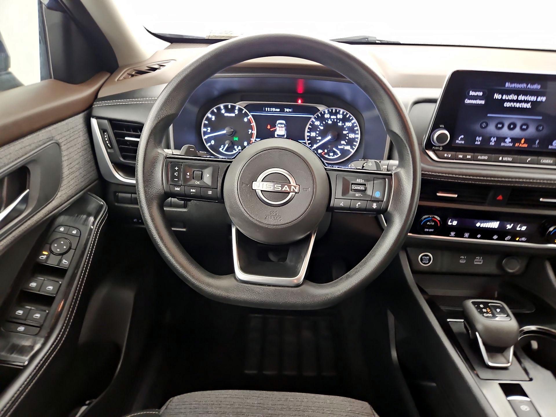 Thumbnail: 2023 Nissan Rogue - 10
