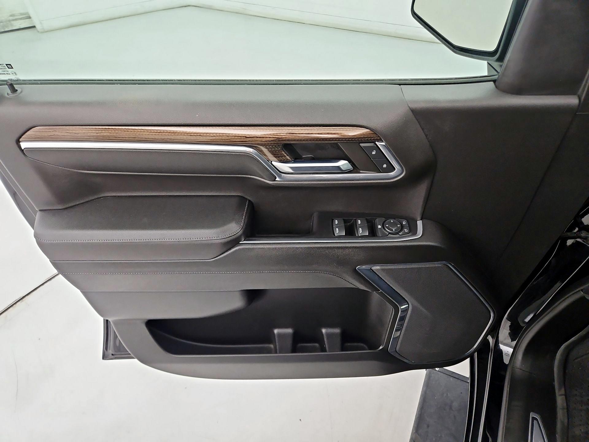 Thumbnail: 2023 Chevrolet Silverado 1500 - 12