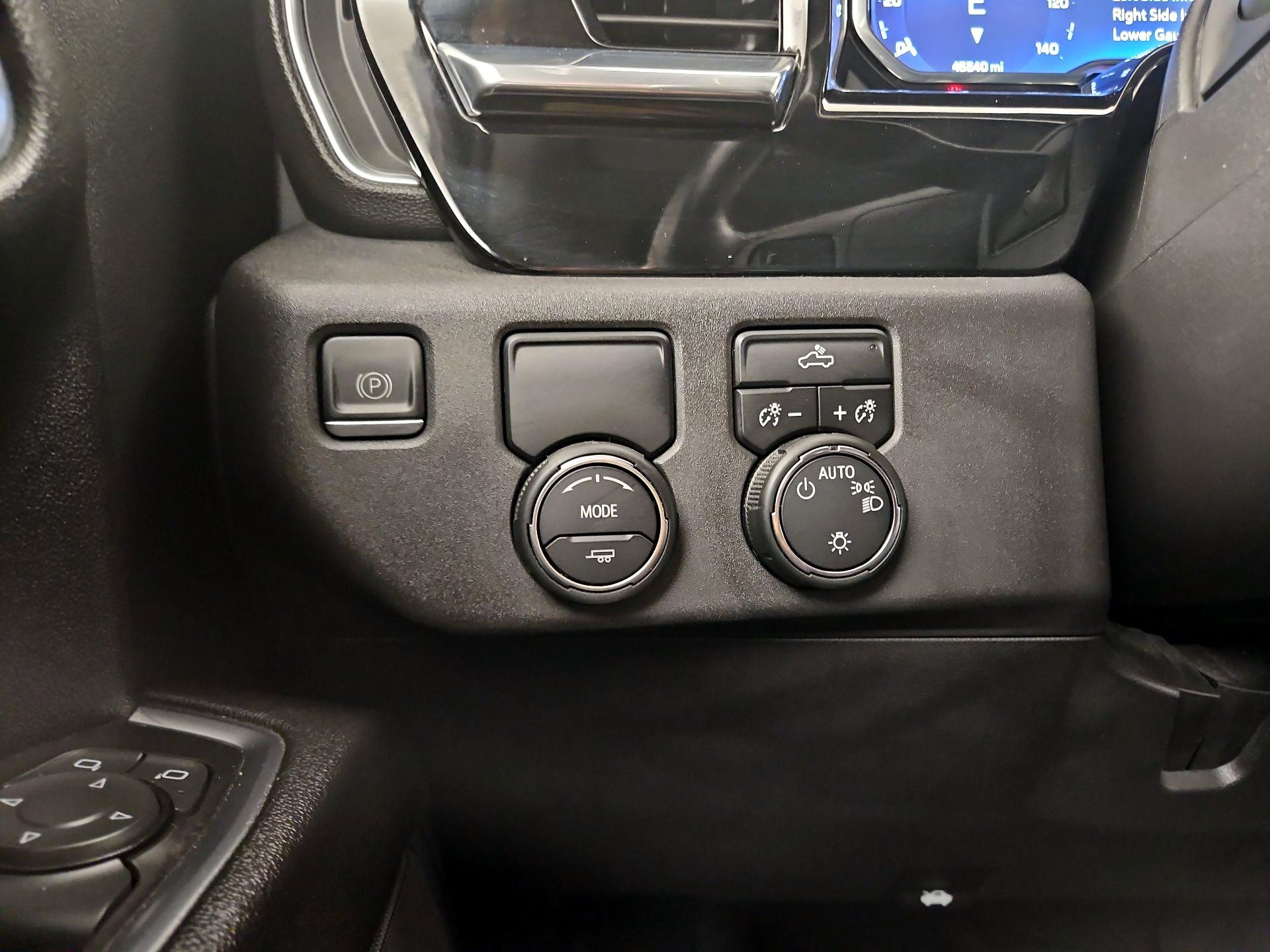 Thumbnail: 2023 Chevrolet Silverado 1500 - 13