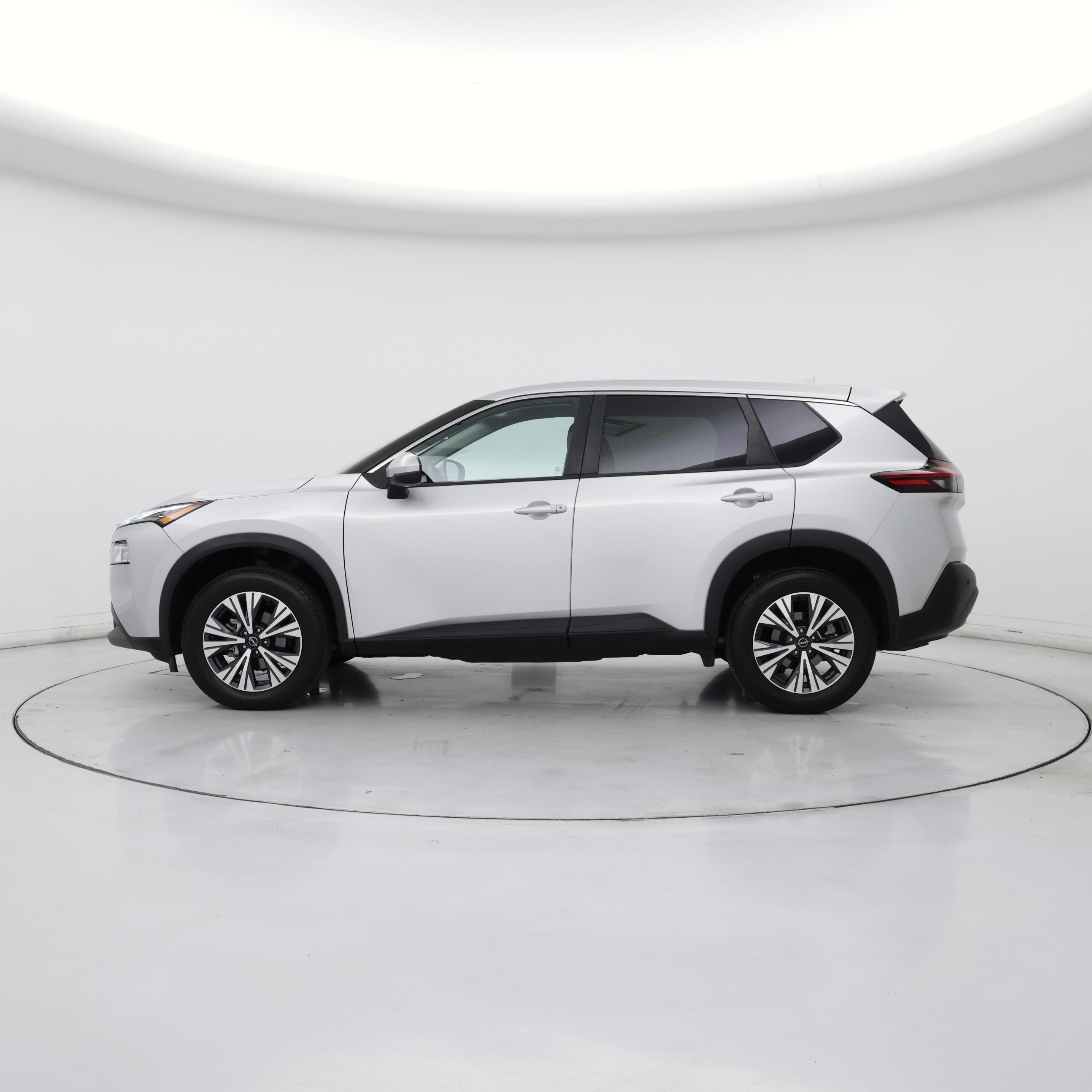 Thumbnail: 2022 Nissan Rogue - 3