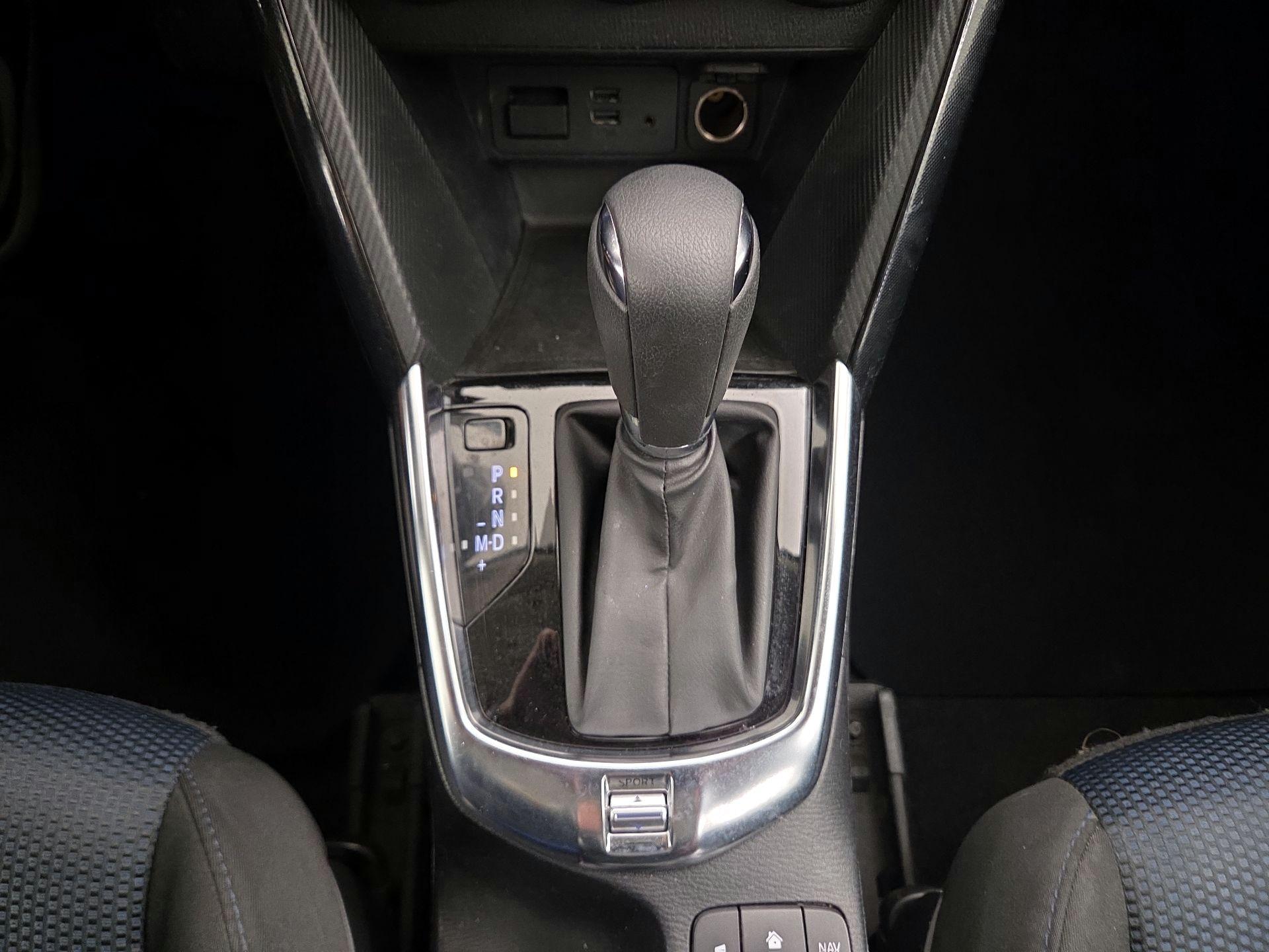 Thumbnail: 2018 Toyota Yaris iA - 17