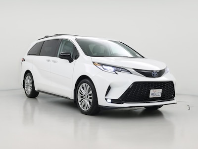 2022 Toyota Sienna Hybrid XSE